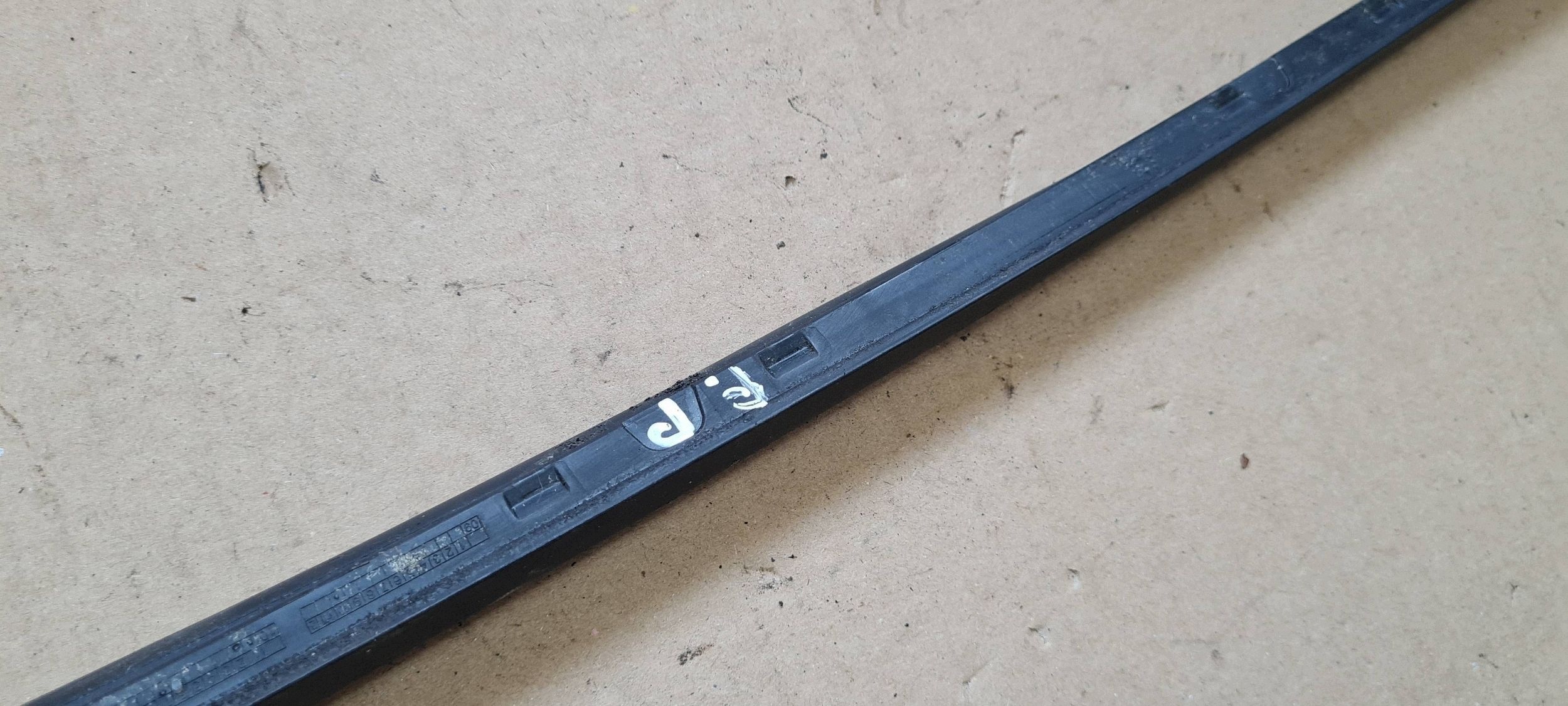 A7 4G S7 moulding windows CZOLOWEJ right right front 4G8854328