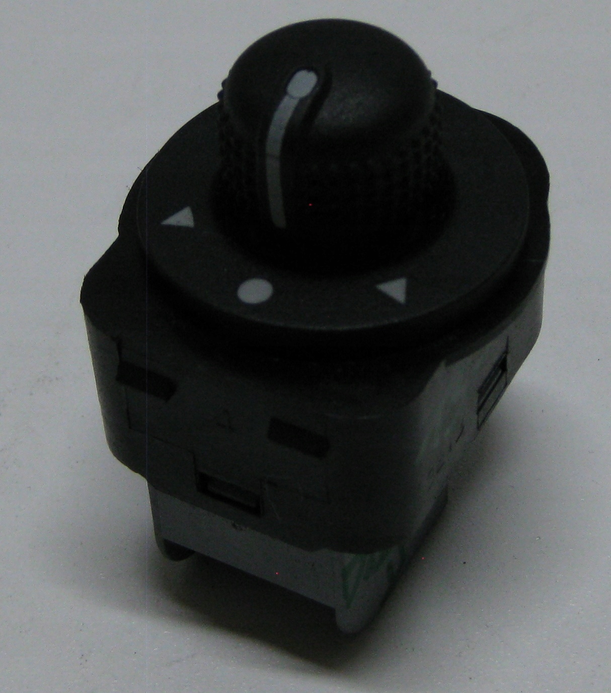 FIAT DOBLO II 13R mirror control switch button