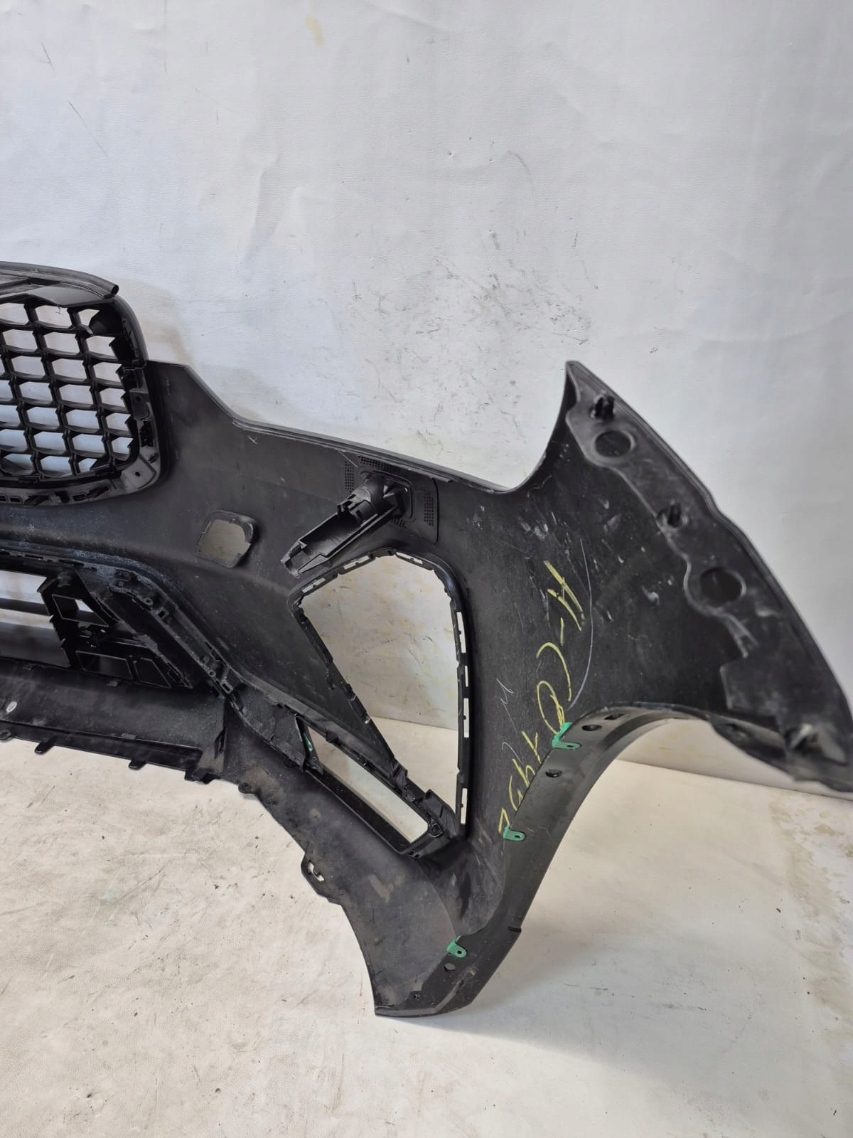 VOLVO XC60 II 2 R-design LIFT 21- bumper front front 4XPDC SPR 32296893