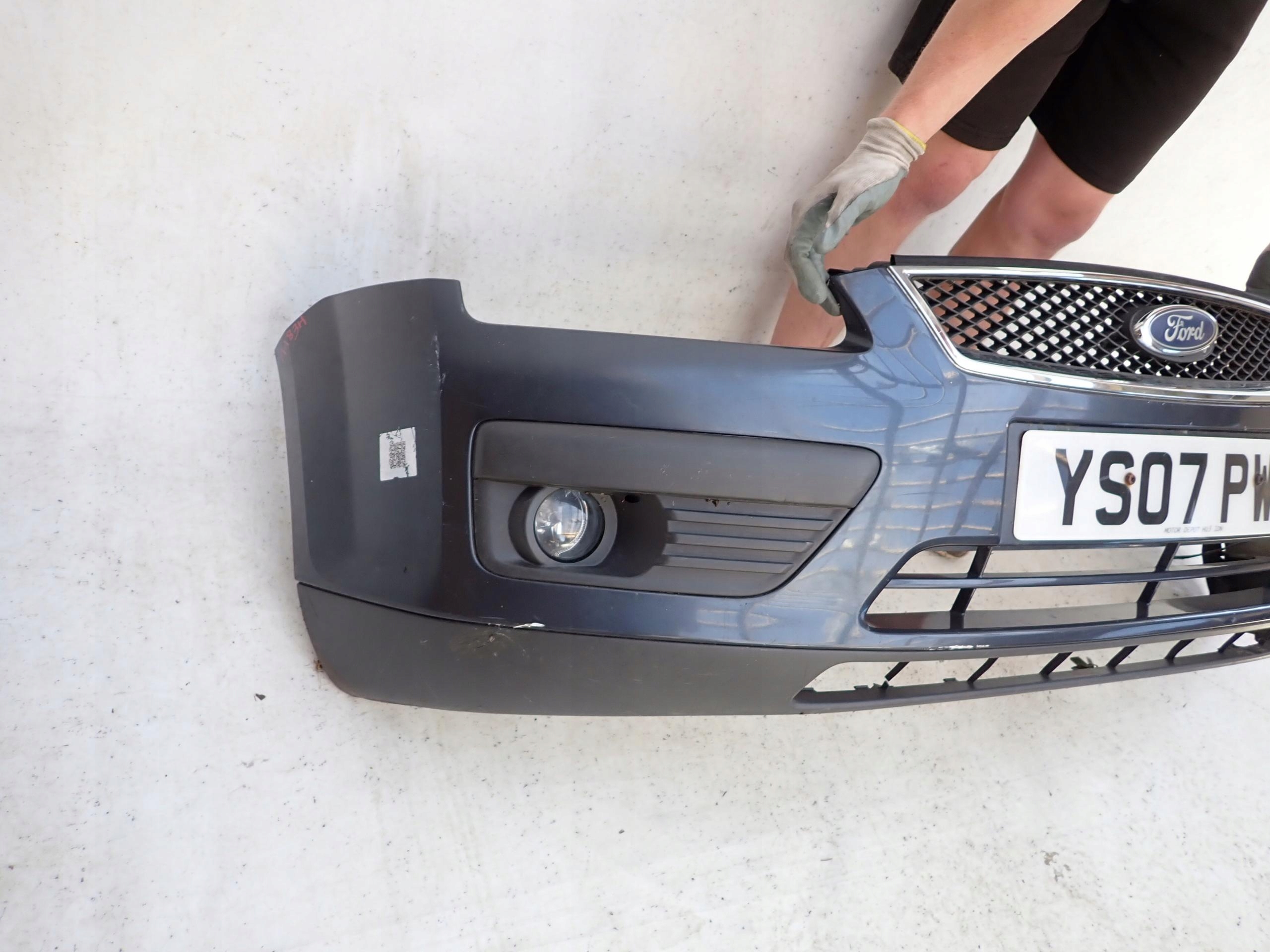 FORD FOCUS MK2 04-07 bumper front front