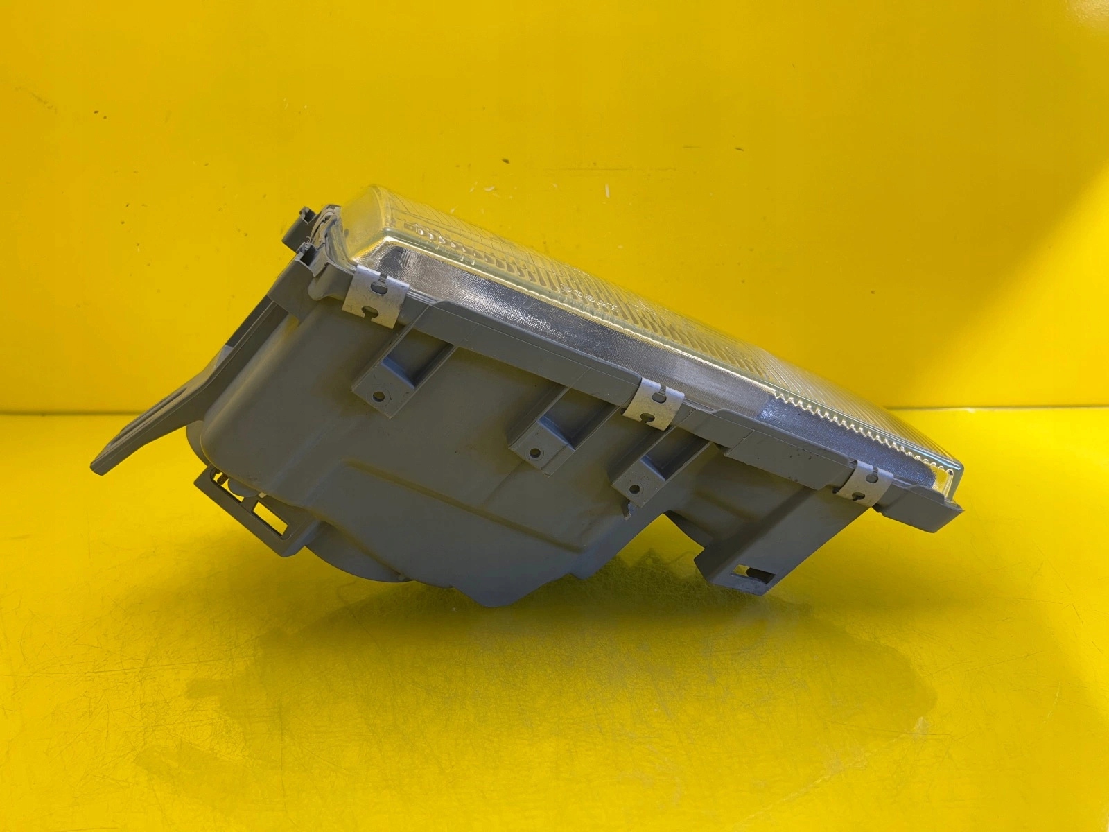 light right Mercedes W126 79-91 A1268209361