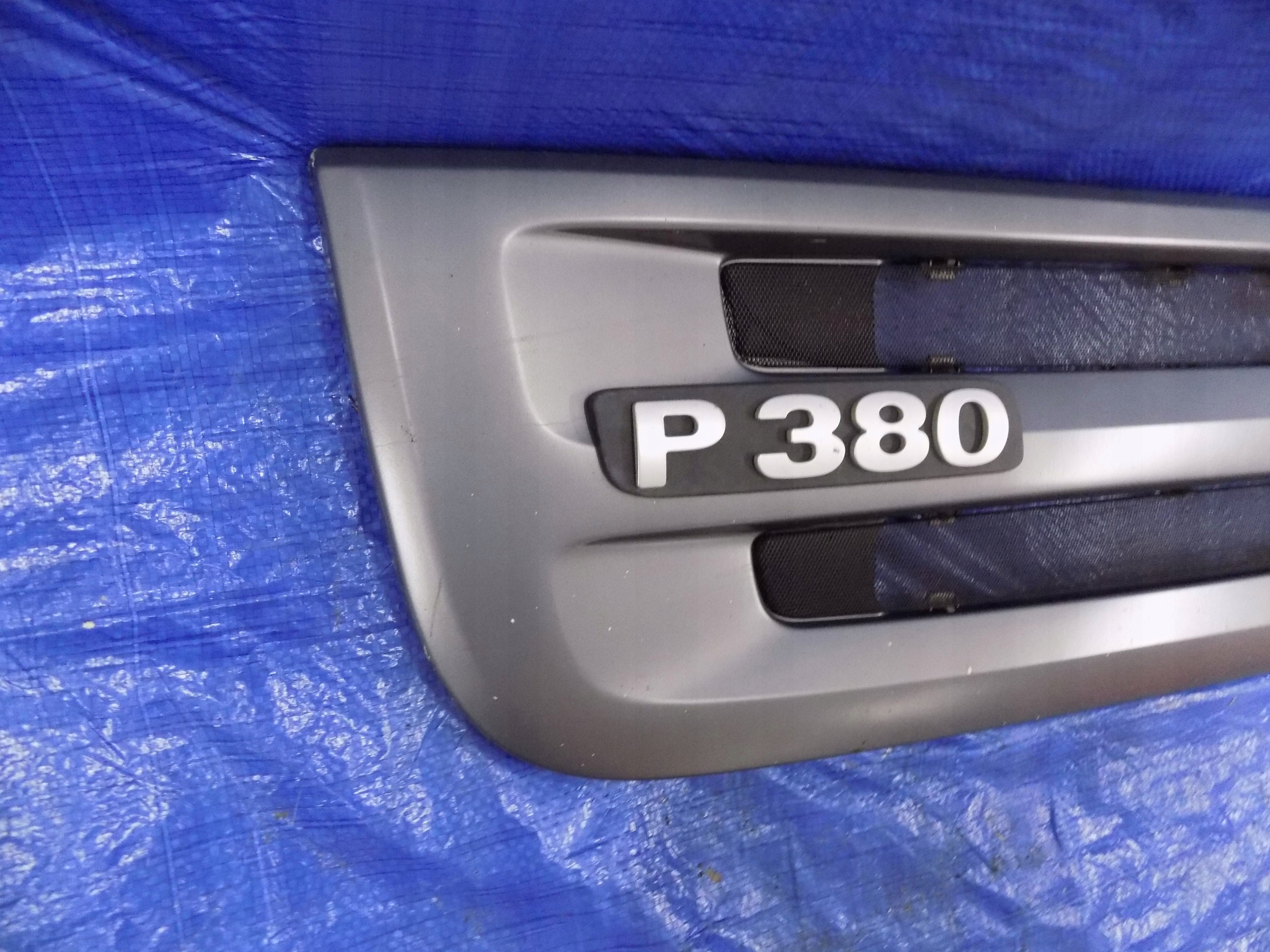 masque LAWKA capot SCANIA P380 11R E5 1536807