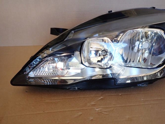 PEUGEOT 308 T9 13- reflektor left light left 96775230
