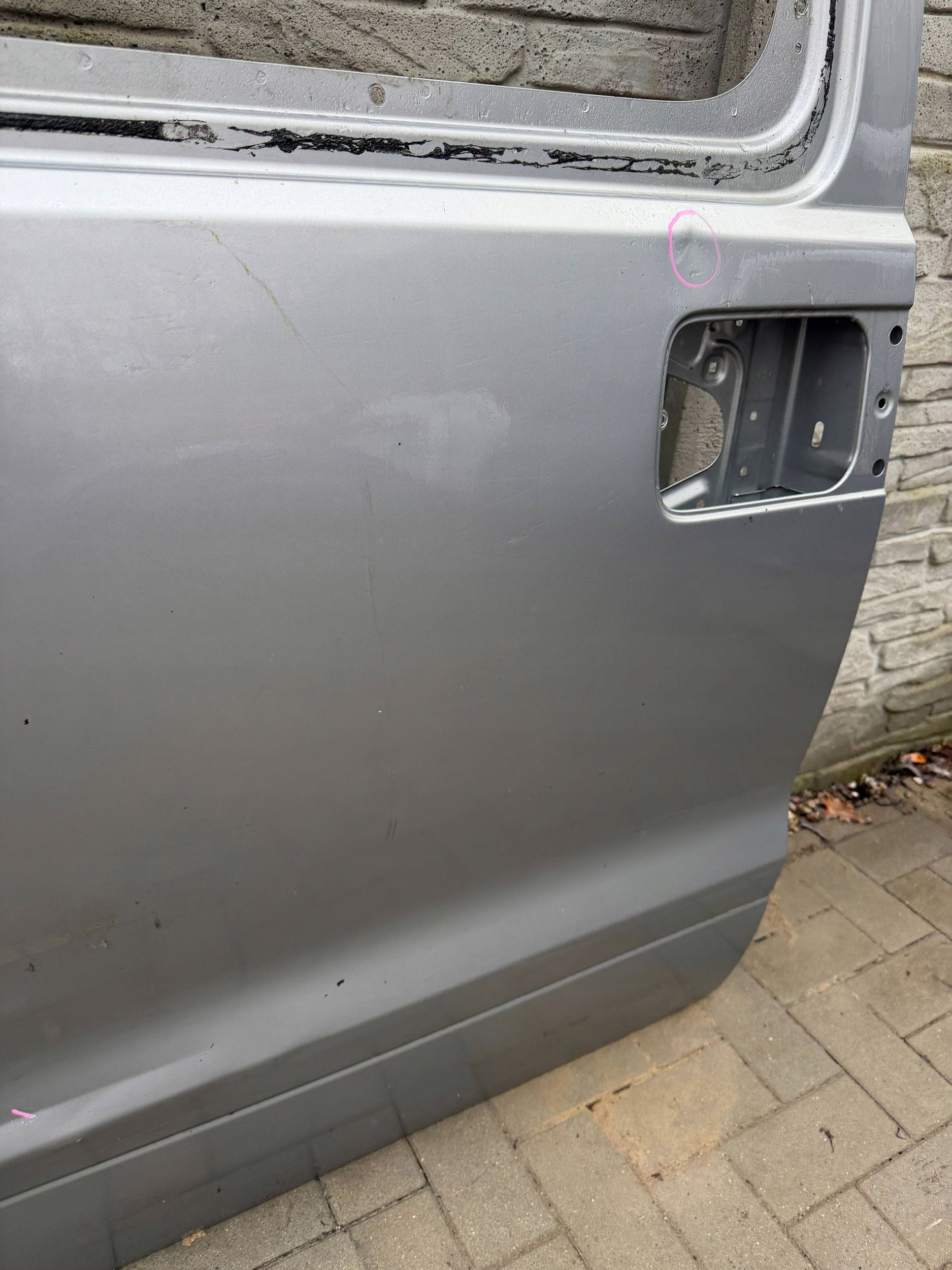 Hyundai H1 08- door right sliding
