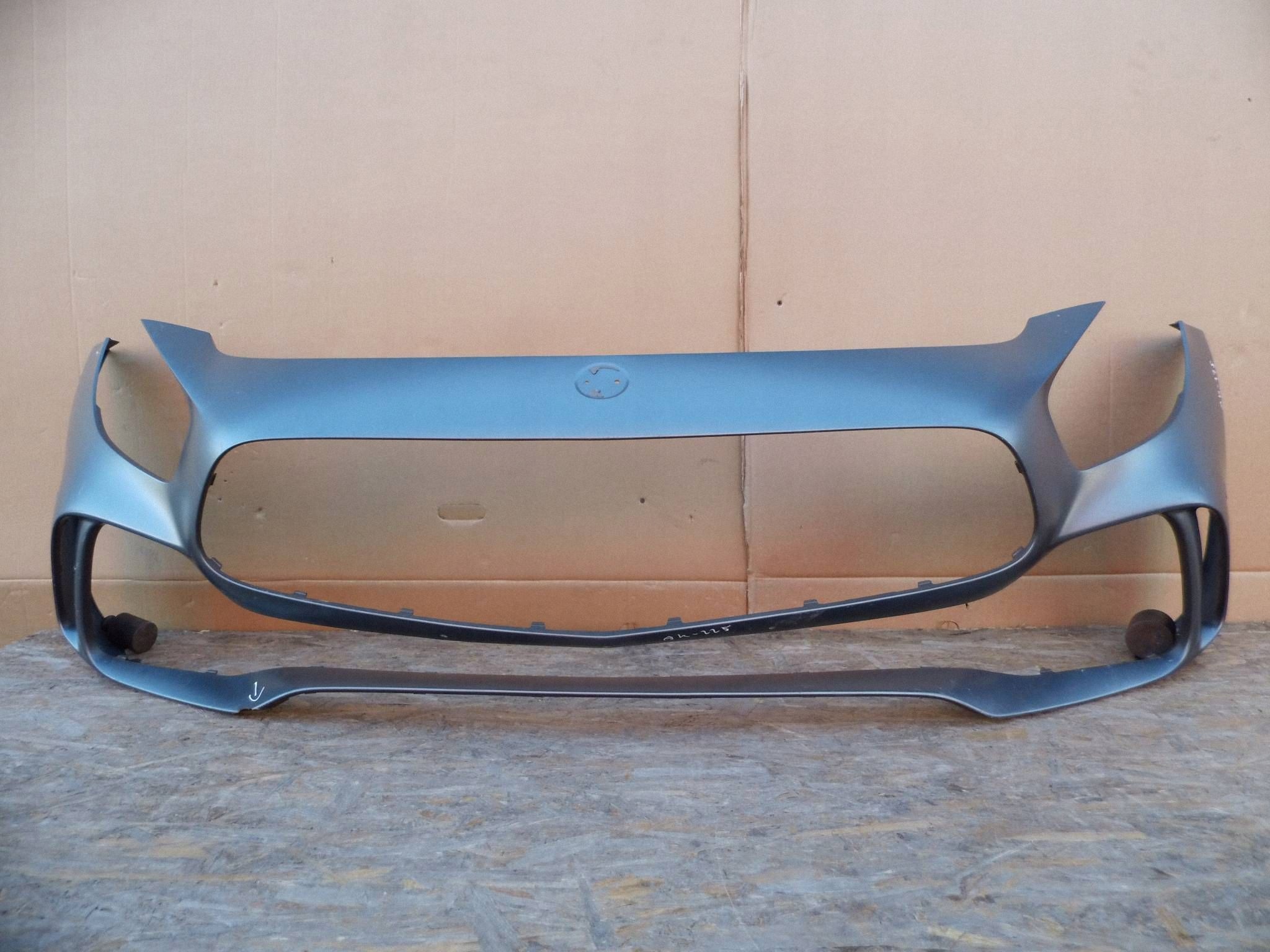 Mercedes-Benz AMG GT-R 190 2018-2021 LIFT bumper front front
