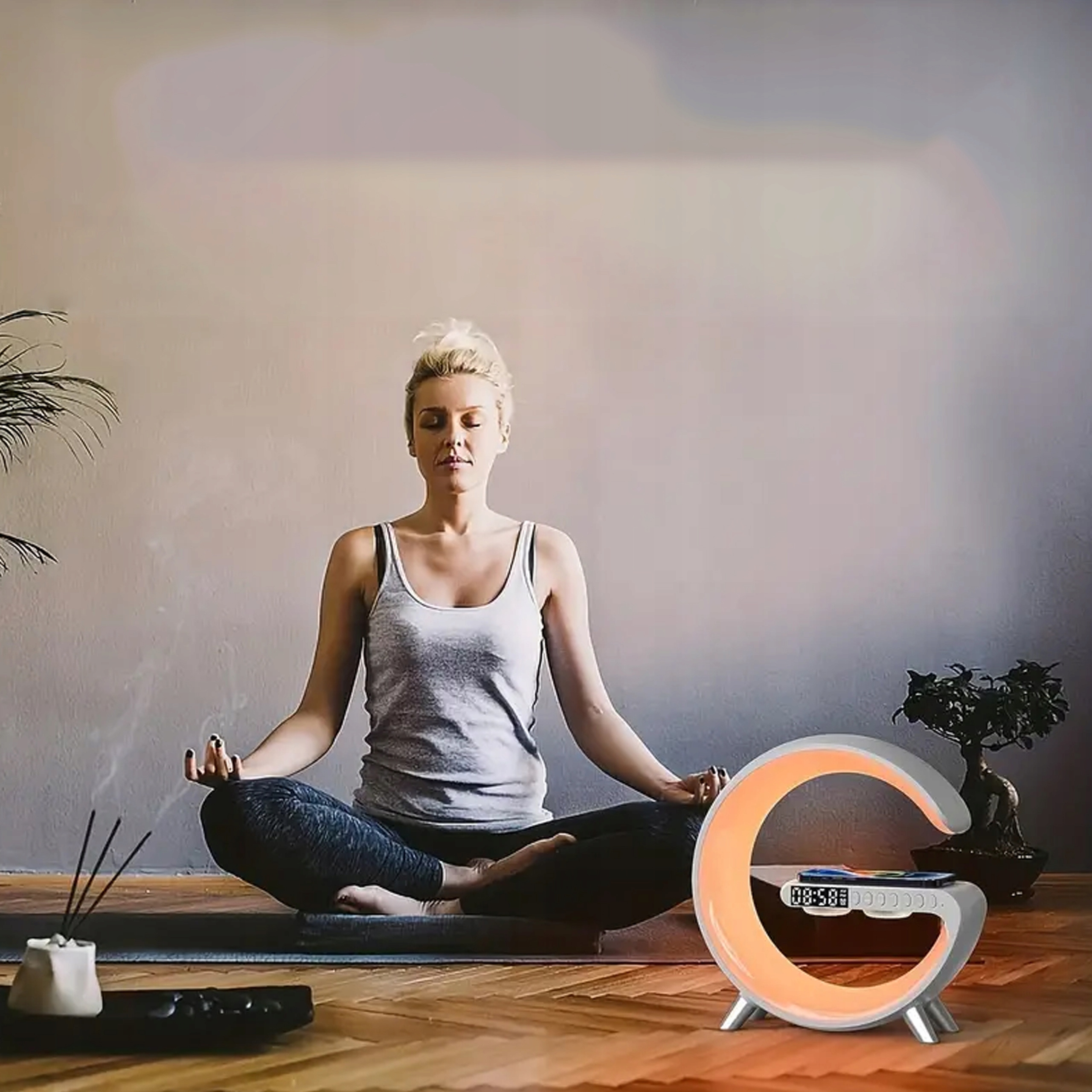 Lampka LED Ładowarka QI Głośnik RGB RADIO ZEGAR Styl nowoczesny