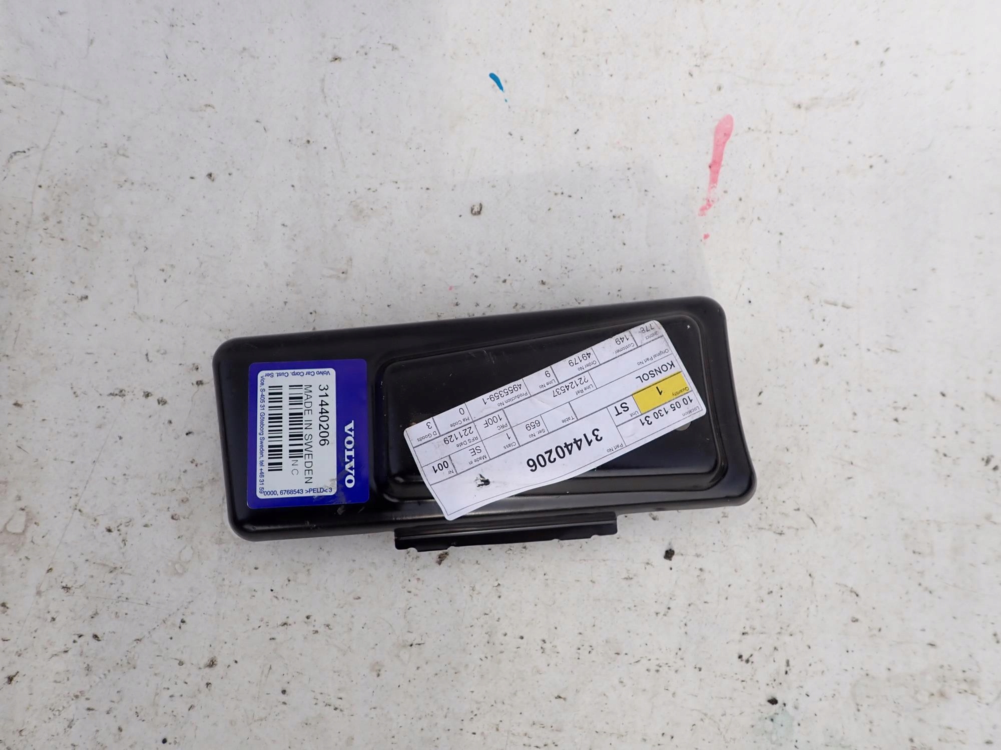 VOLVO V90 S90 16-> side console pillar left