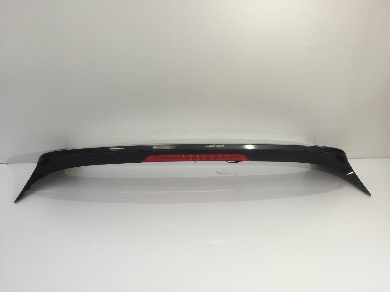 87211-D7200 - HYUNDAI TUCSON III LIFT ЭЛЕРОН СПОЙЛЕР ЗАКРЫЛКИ