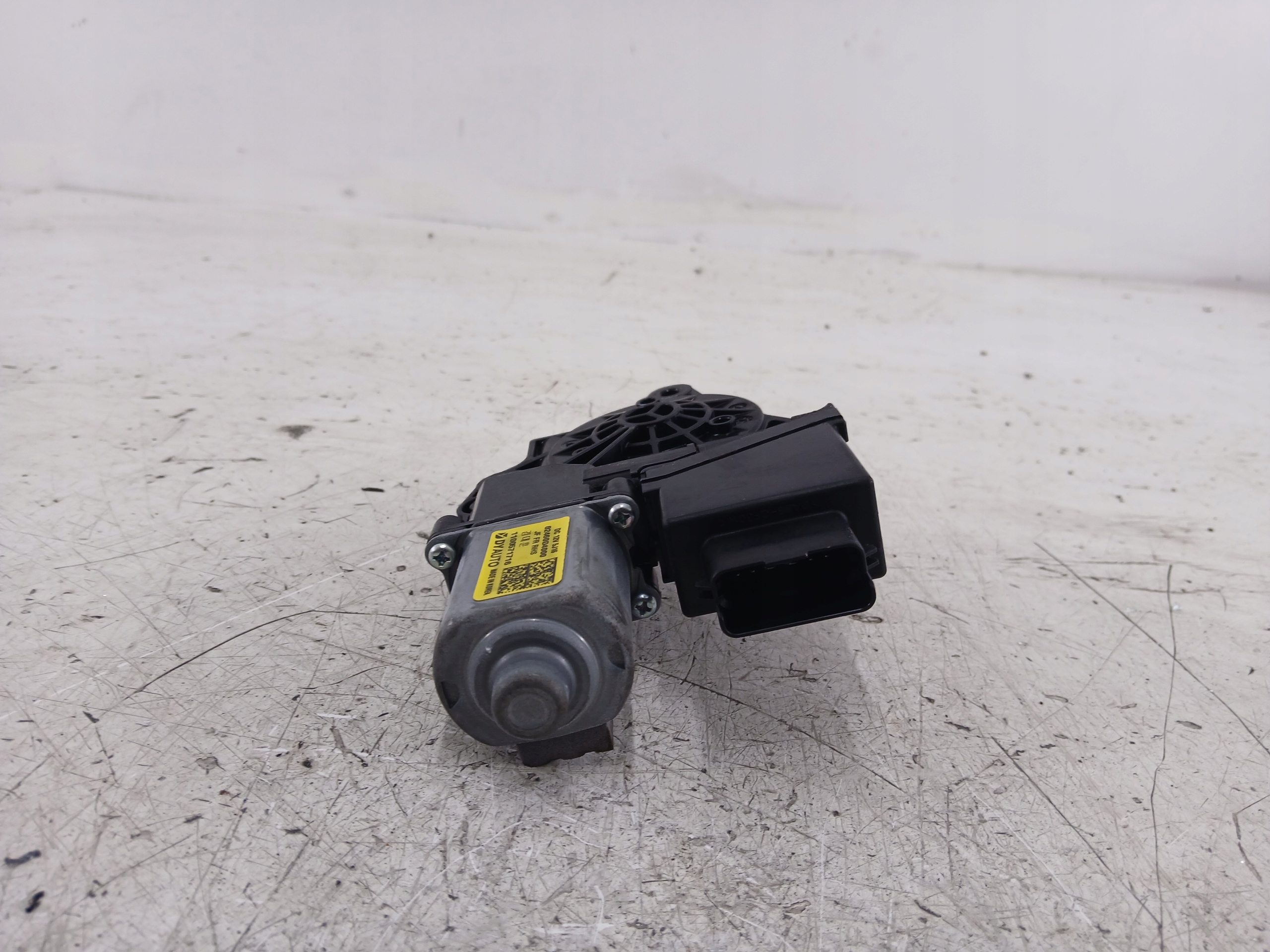 KIA OPTIMA IV mini motor windows right front 82460D4000