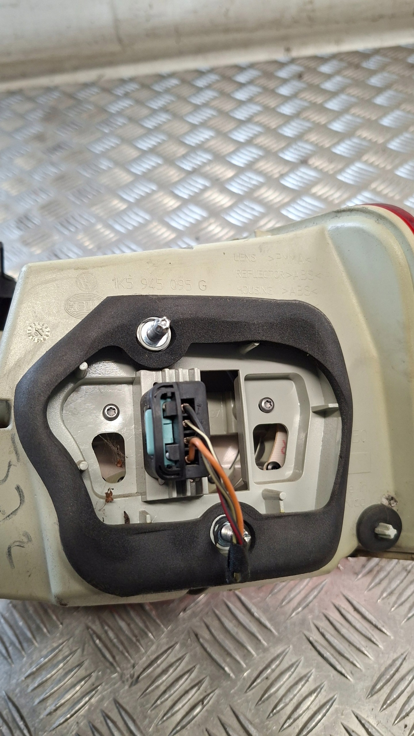 light left rear part VW JETTA