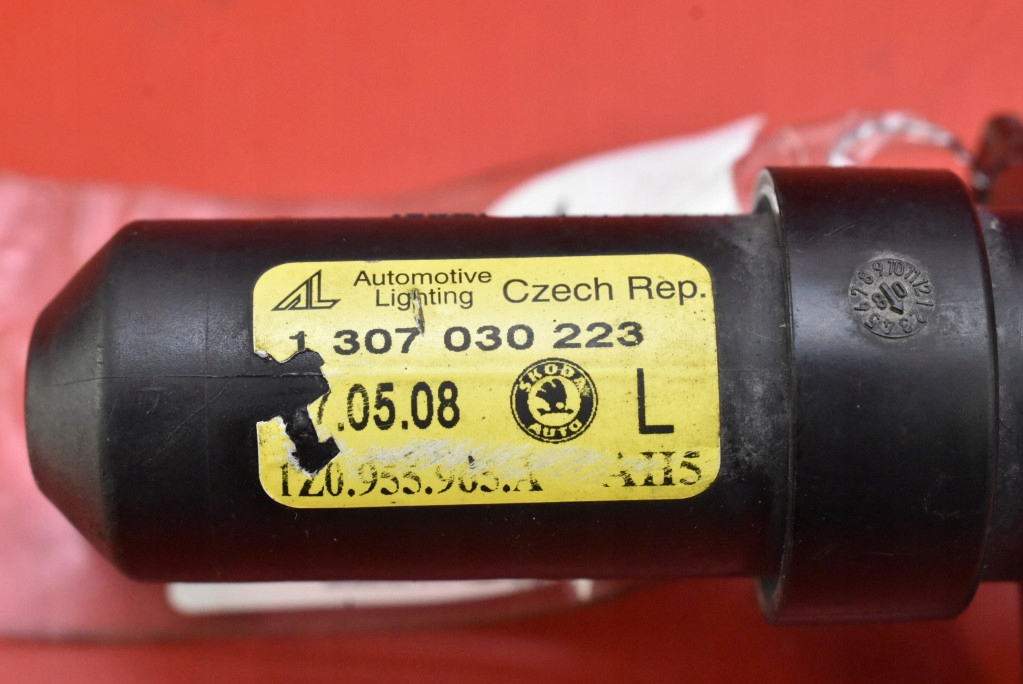 washer REFLEKTOROW left 1Z0955965A SKODA OCTAVIA 2 II 04-08