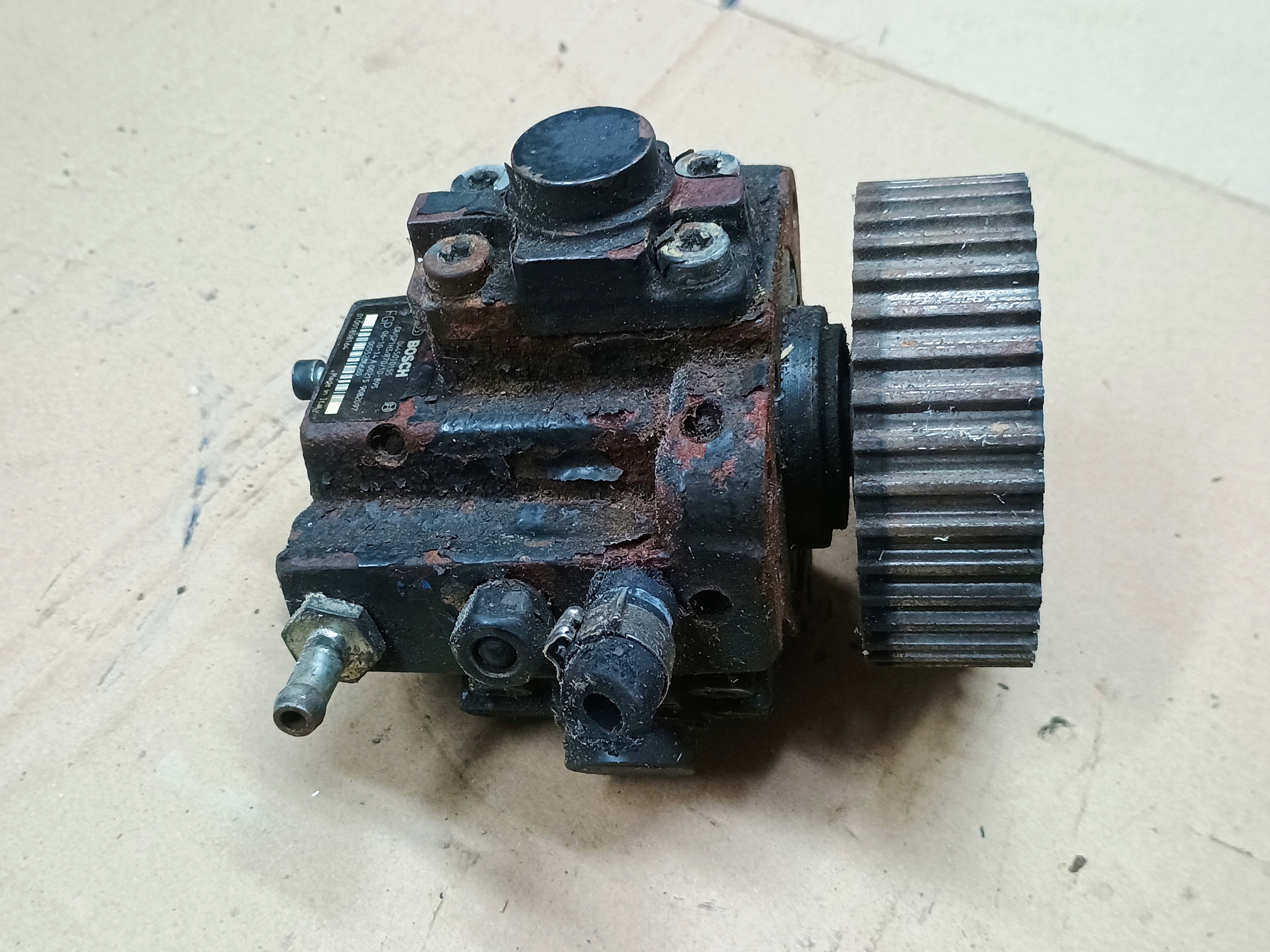 Pompe d’injection 0445010096 MERCEDES 2.0 CDI