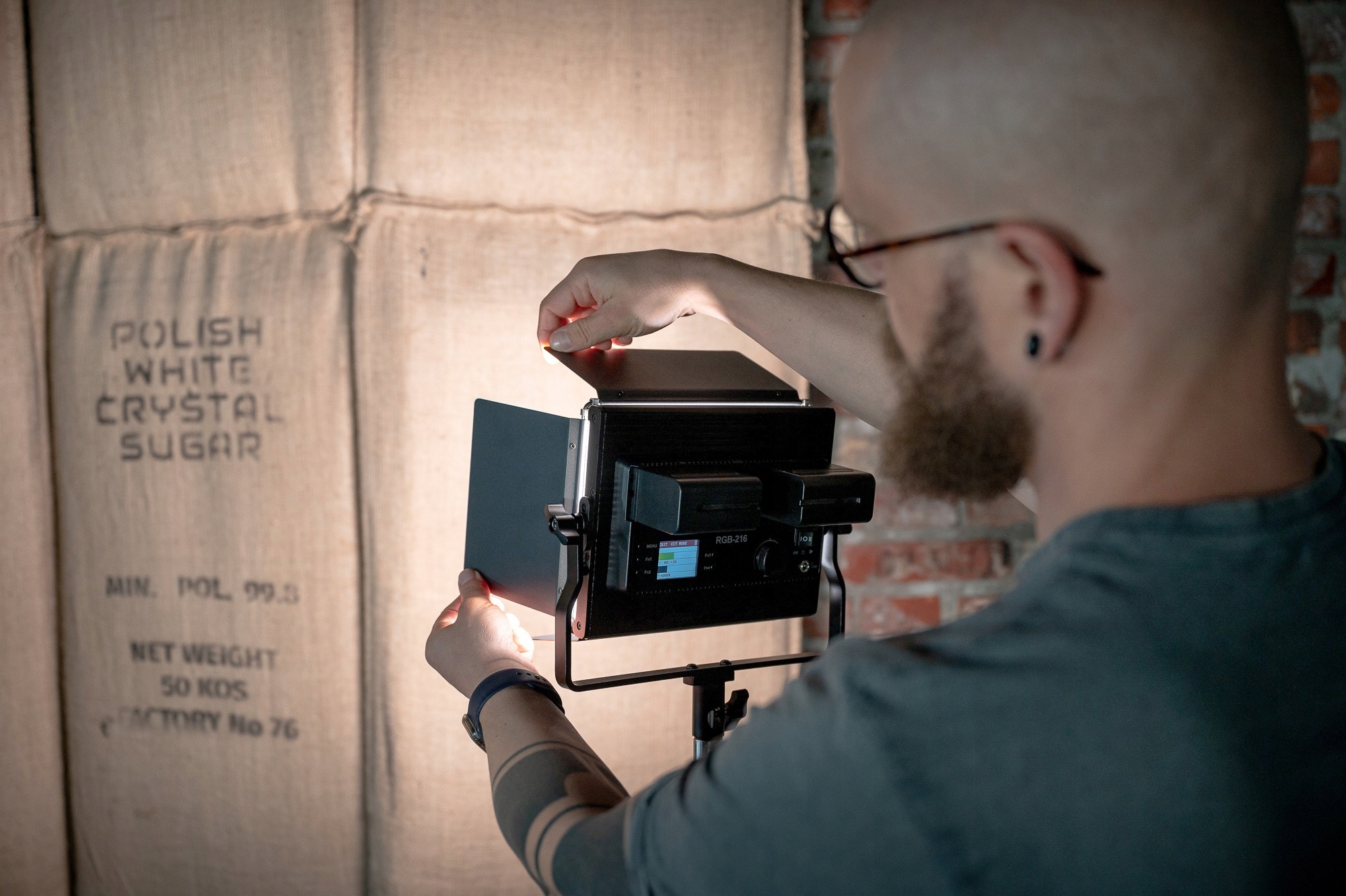 Lampa LED Newell RGB Vividha Max Temperatura barwowa 8500 K