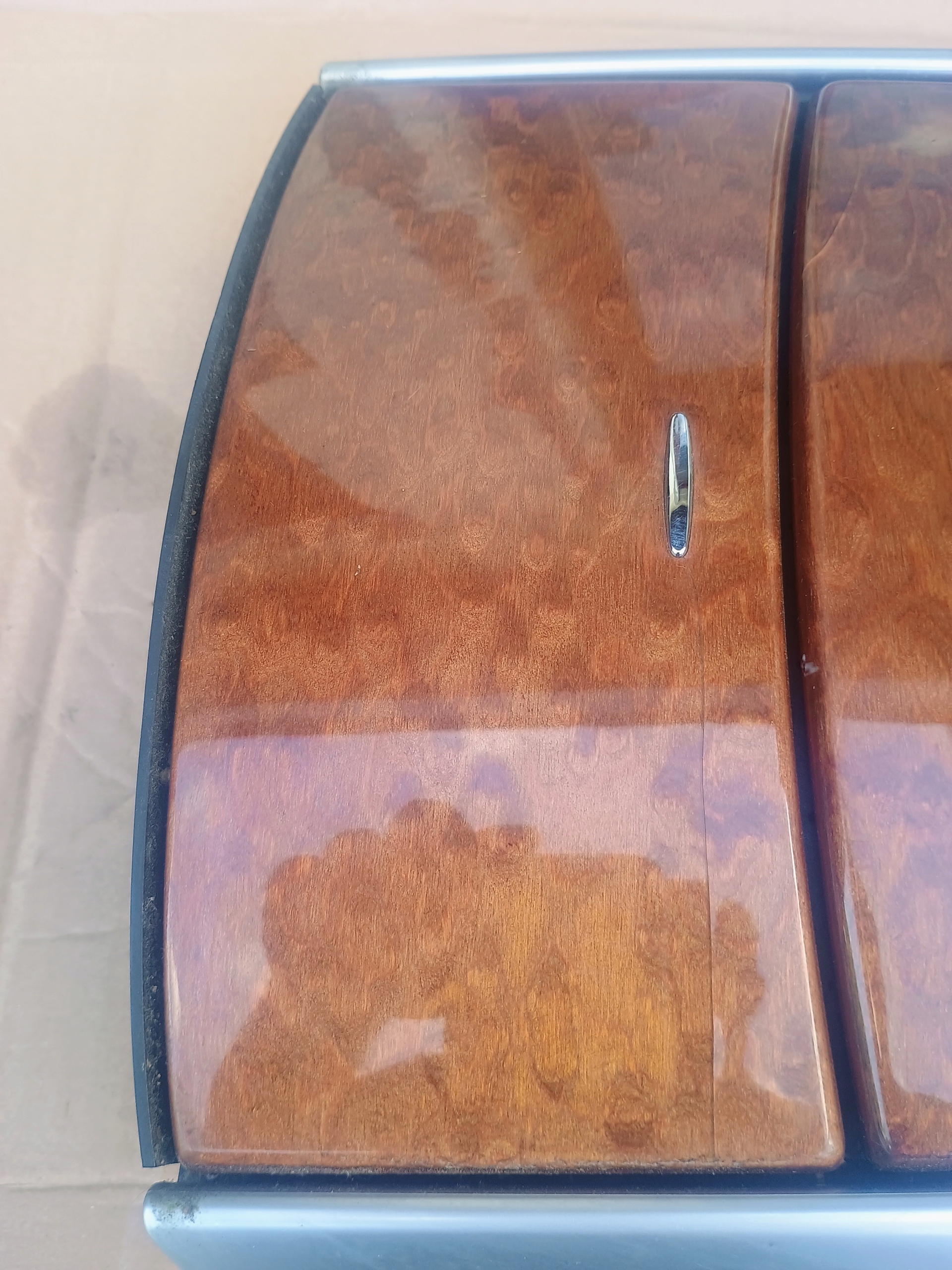 TUNEL central ashtray MERCEDES R W251