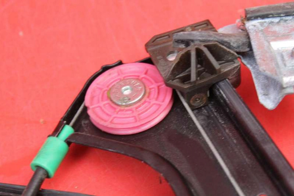 window regulator right front EU SAAB 9-3 93 2 II 02-07