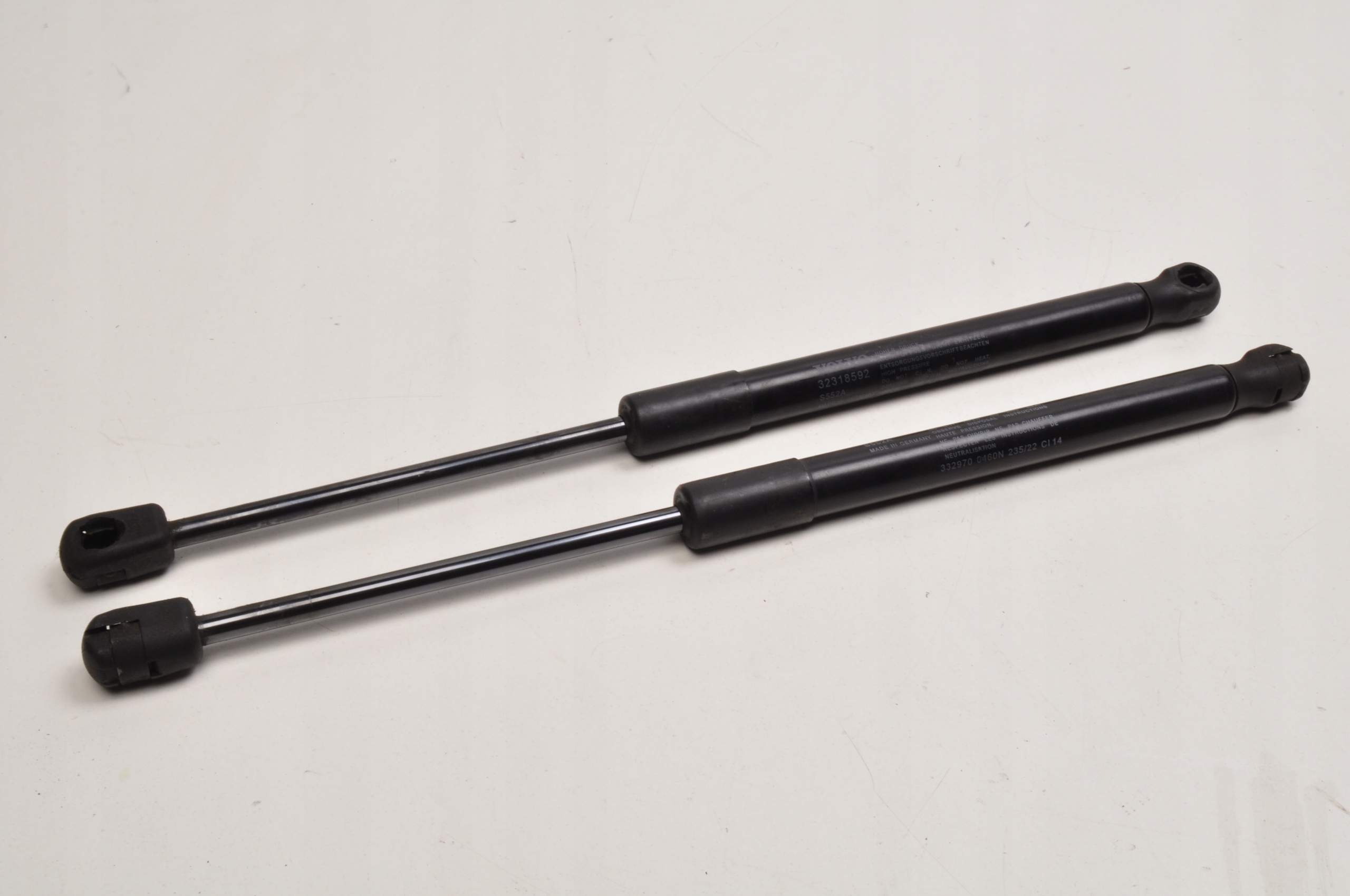 VOLVO XC90 II SIŁOWNIKI TELESKOPY MASKI KOMPLET 2022R 32318592