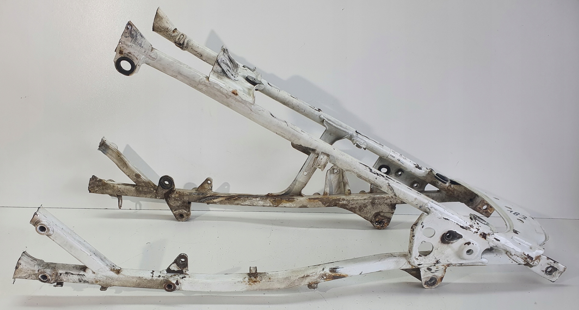 Задня стійка subframe Honda Africa Twin 750 Rd04 92r