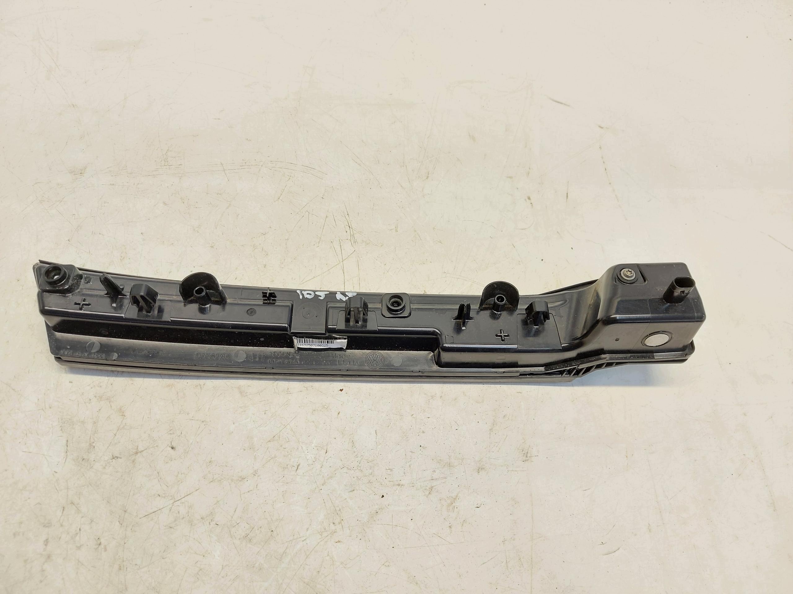 VW ID5 GTX 11E moulding LED left front 11A941653A
