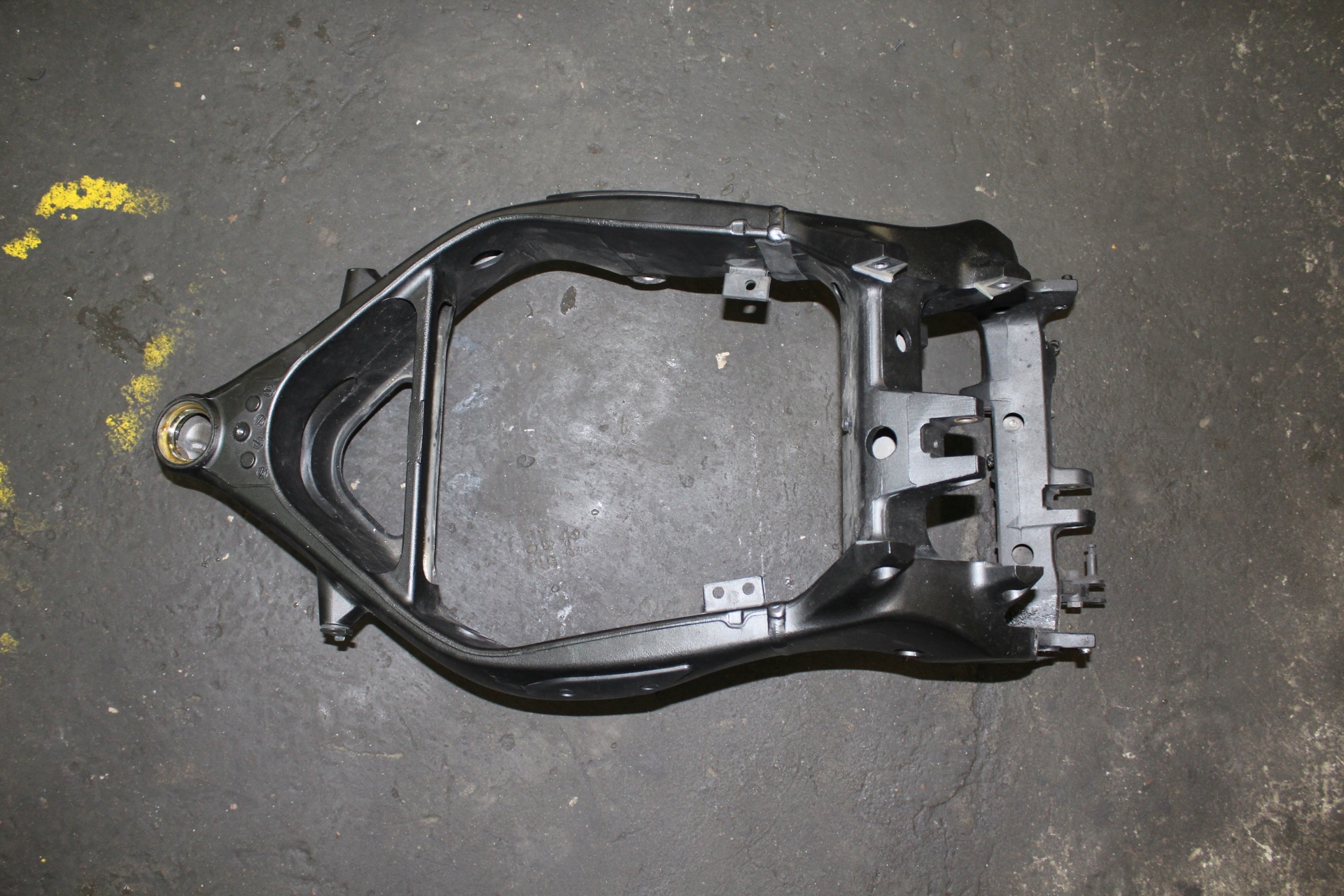 FZ1N.RAMA - FZ1 N 08R РАМКА + КОМПЛЕКТ ДОКУМЕНТОВ БЕЗ ПРОИСШЕСТВИЙ