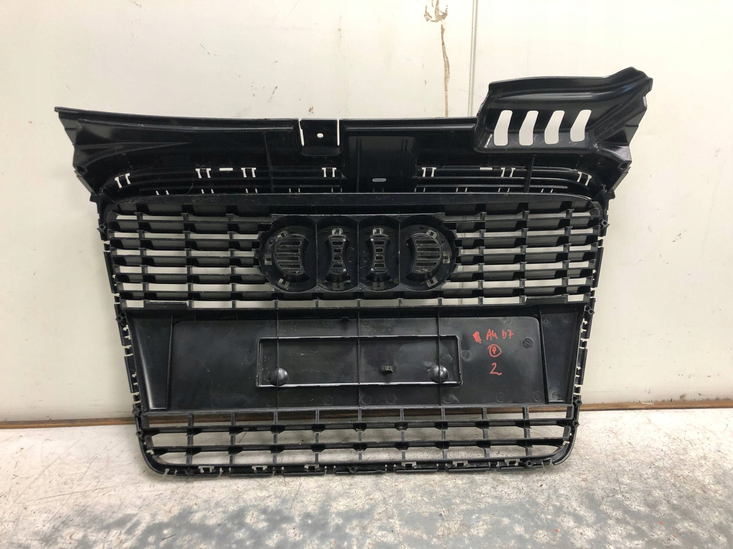 grill grille AUDI A4 B7 8E0853651Q