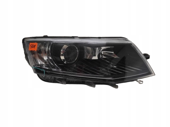 SKODA OCTAVIA 3 III 12-16 LAMPA PRAWA PRZÓD XENON SKRĘTNY 5E1941018B