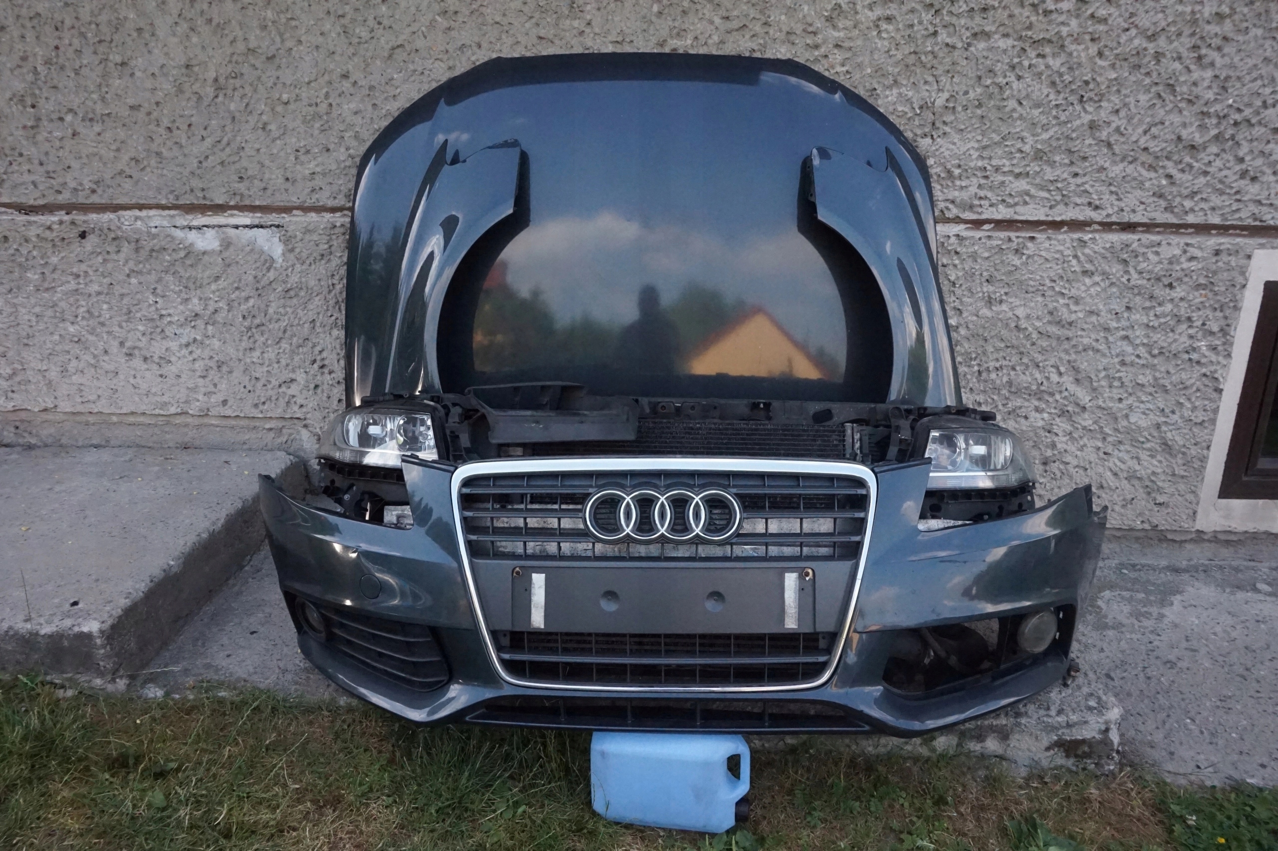 LAMPA LEWA KOMPLETNY PRZÓD AUDI A4 B8 07/11r