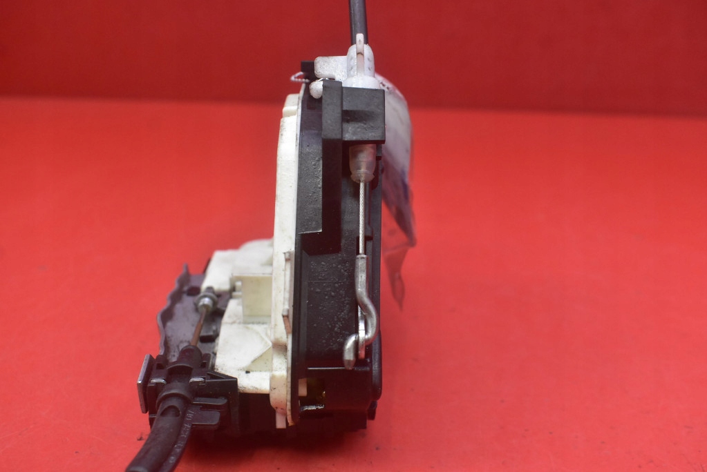 lock door right front front EU 5N1837016C VW PASSAT CC 08-12