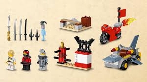 Klocki LEGO Juniors Atak rekinów 10739 EAN (GTIN) 5702015868785