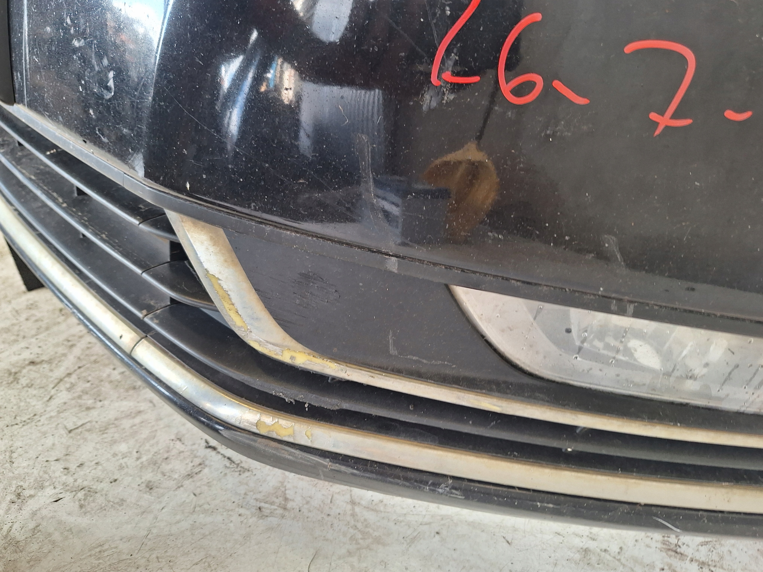 VOLKSWAGEN PASSAT B7 10-14 bumper + grille