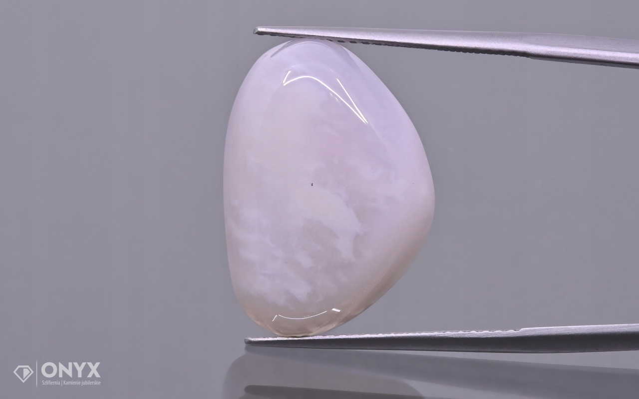 Chalcedon růžová konvexní nepravidelná destička 20,5x14,5 mm