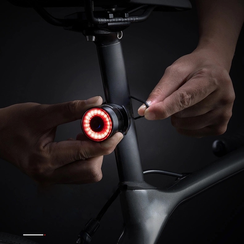 Lampka Rowerowa RockBros na Tył | Inteligentny System Hamowania , STOP Model Q5