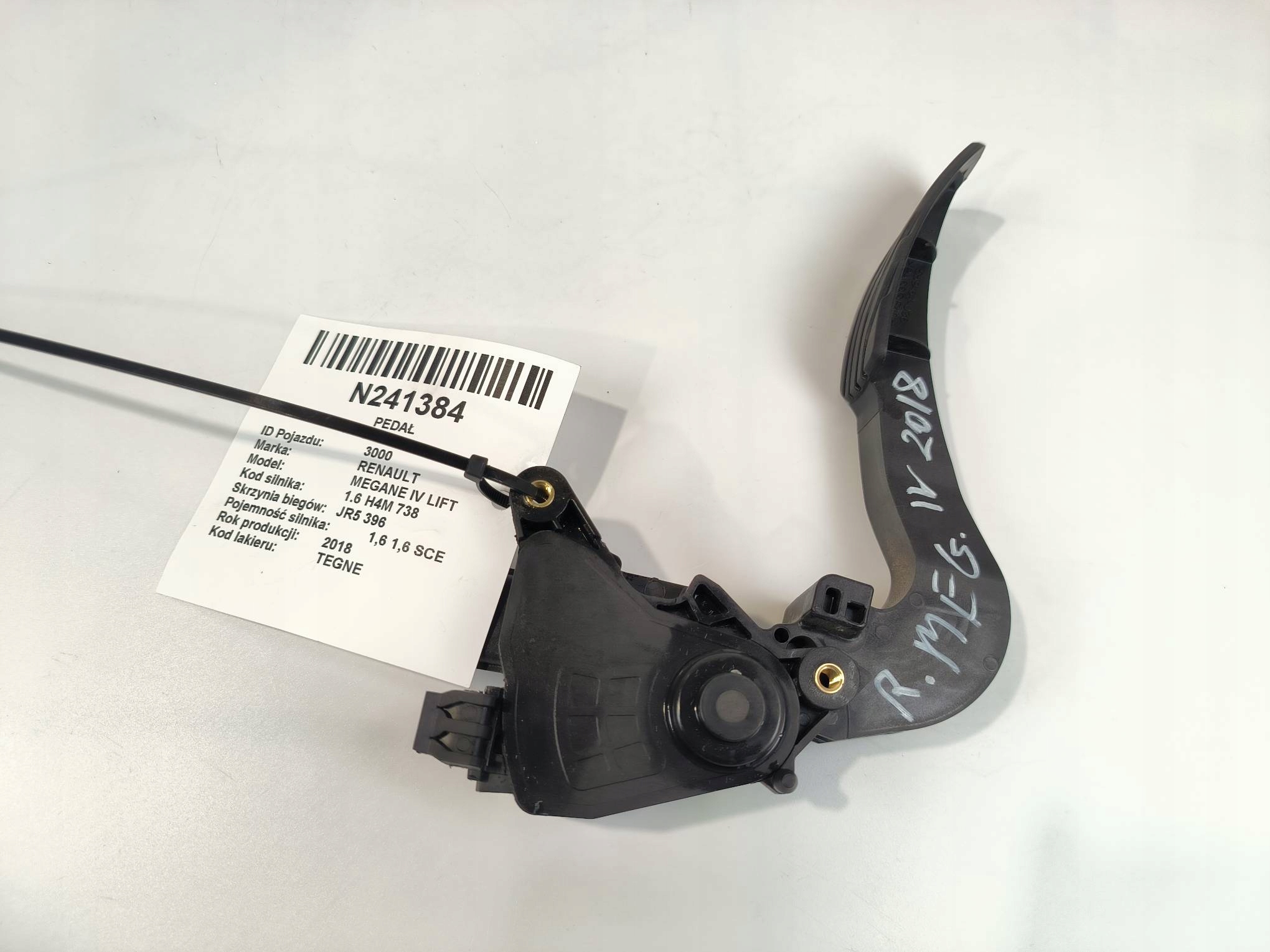 PEDAL 55964036 RENAULT MEGANE IV LIFT