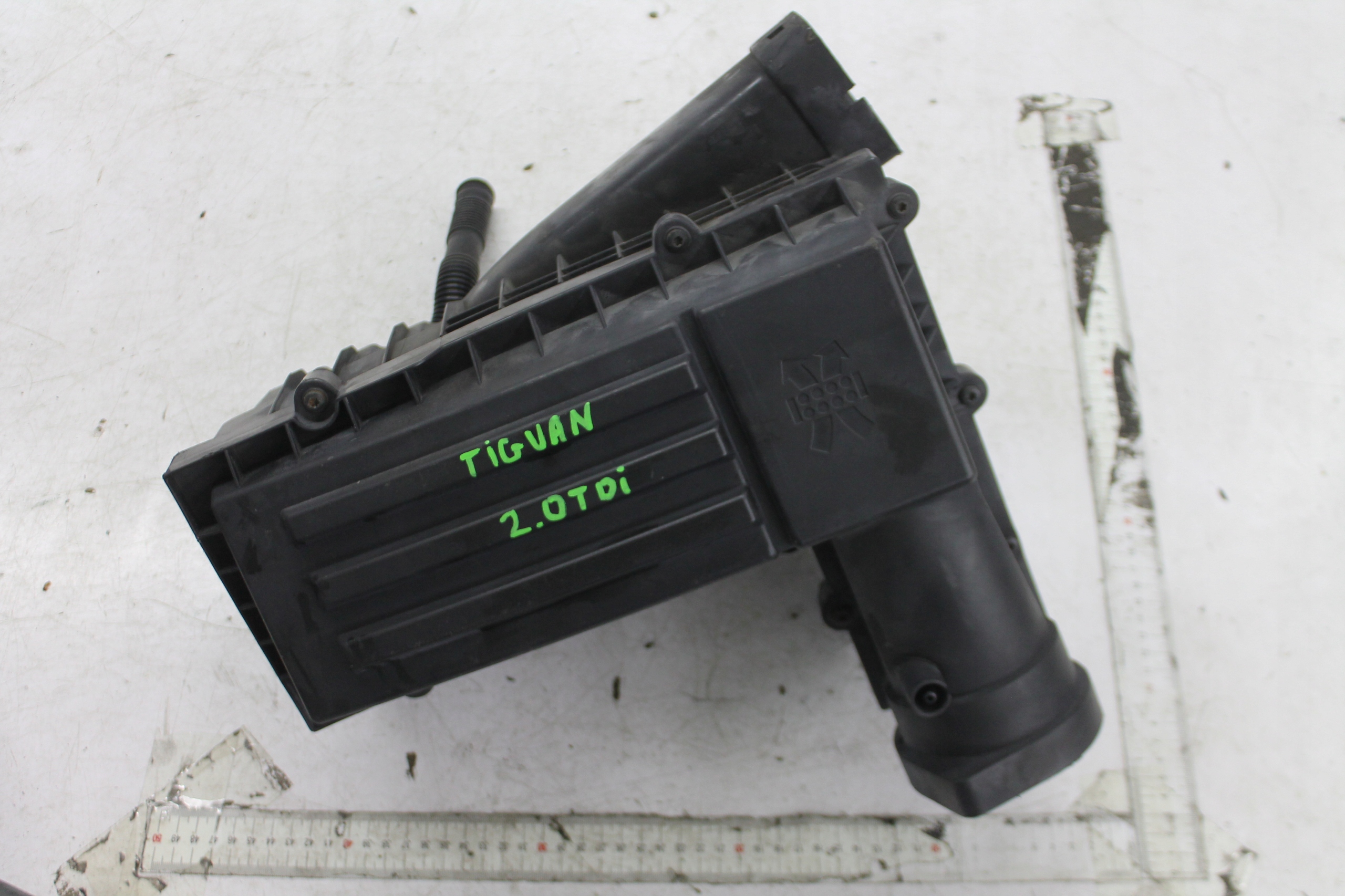 GEHÄUSE FILTER POWIETRZ 3C0129601CD TIGUAN 2.0 TDI