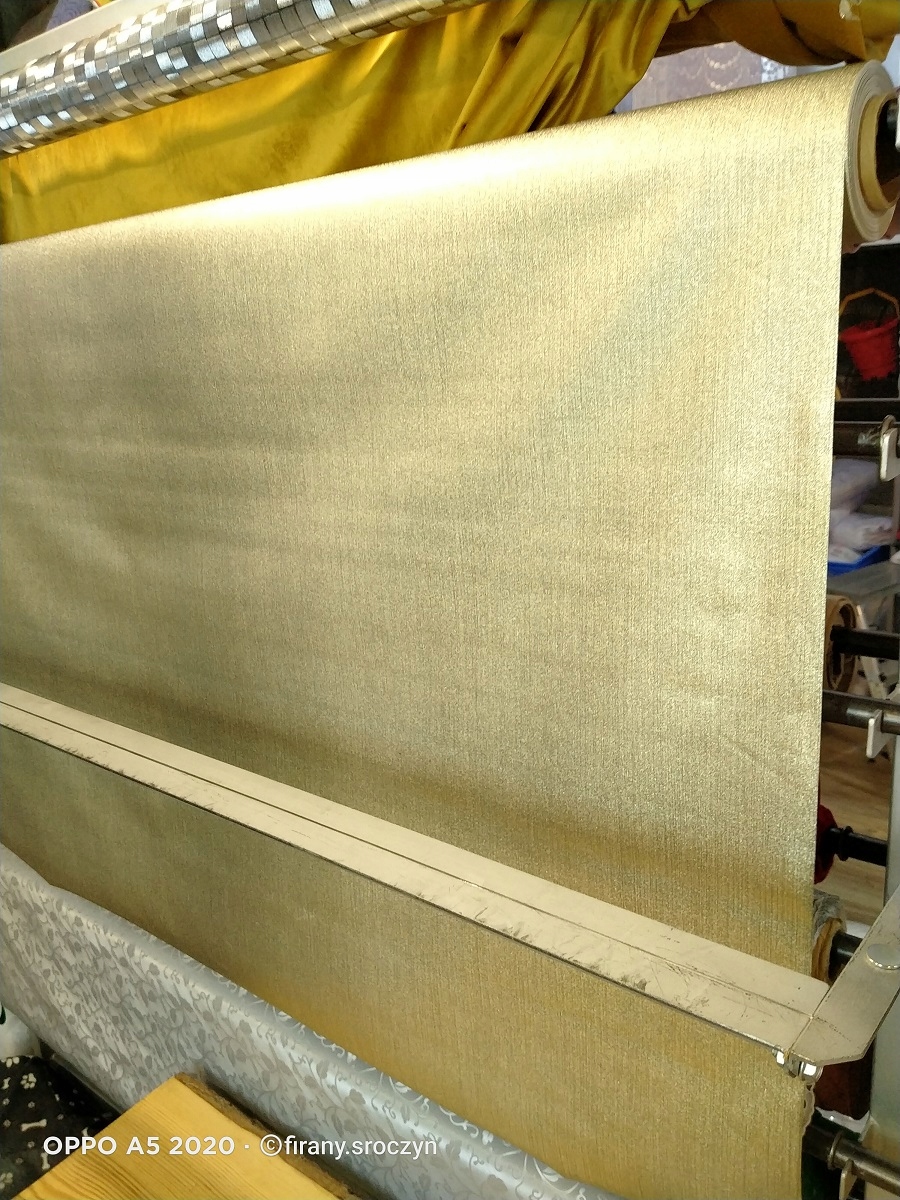 Cerata METALIZOWANA 3D metry OBRUS 140 Typ obrus