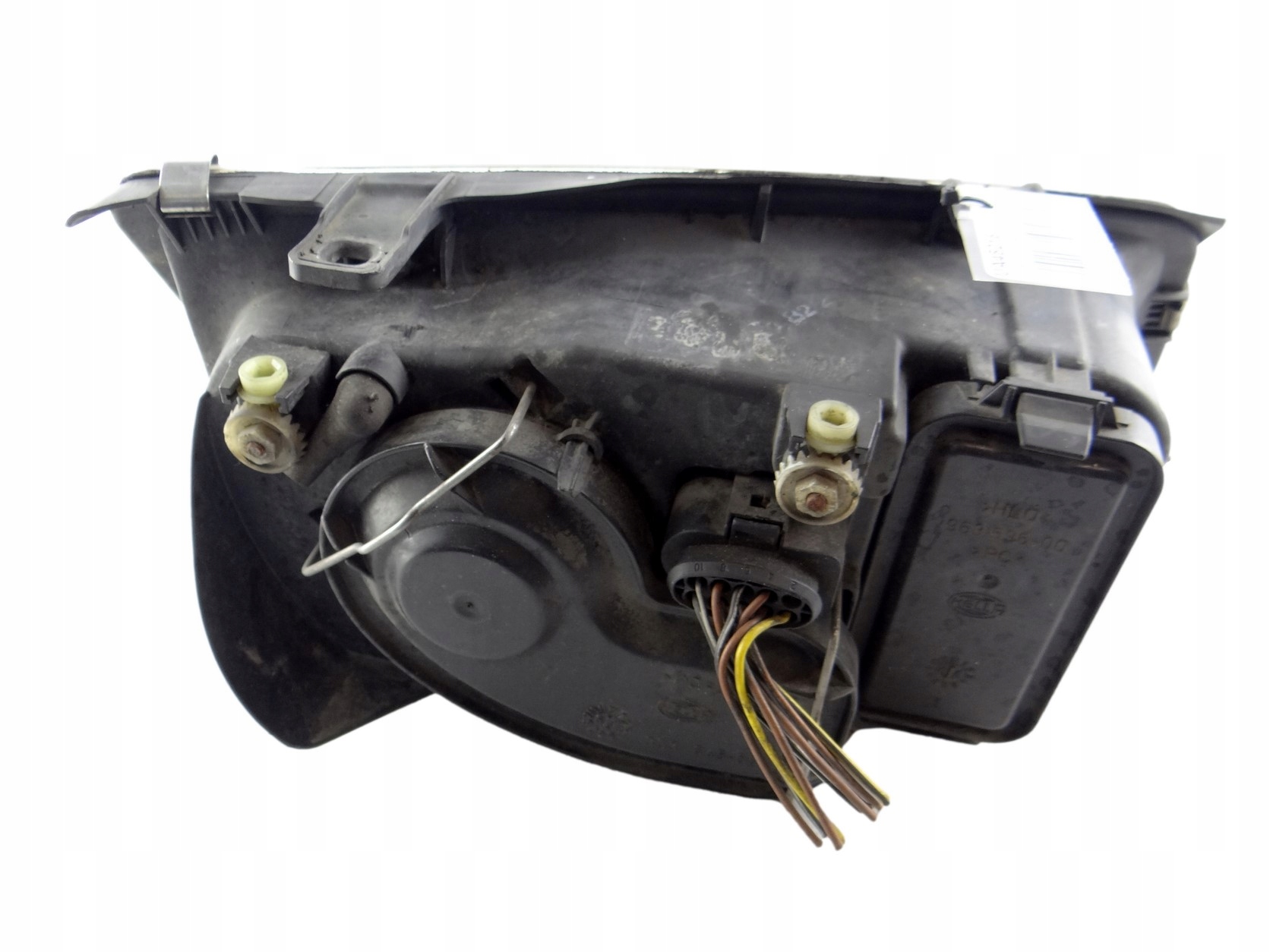 REFLEKTOR left VOLKSWAGEN BORA 963 597 00L