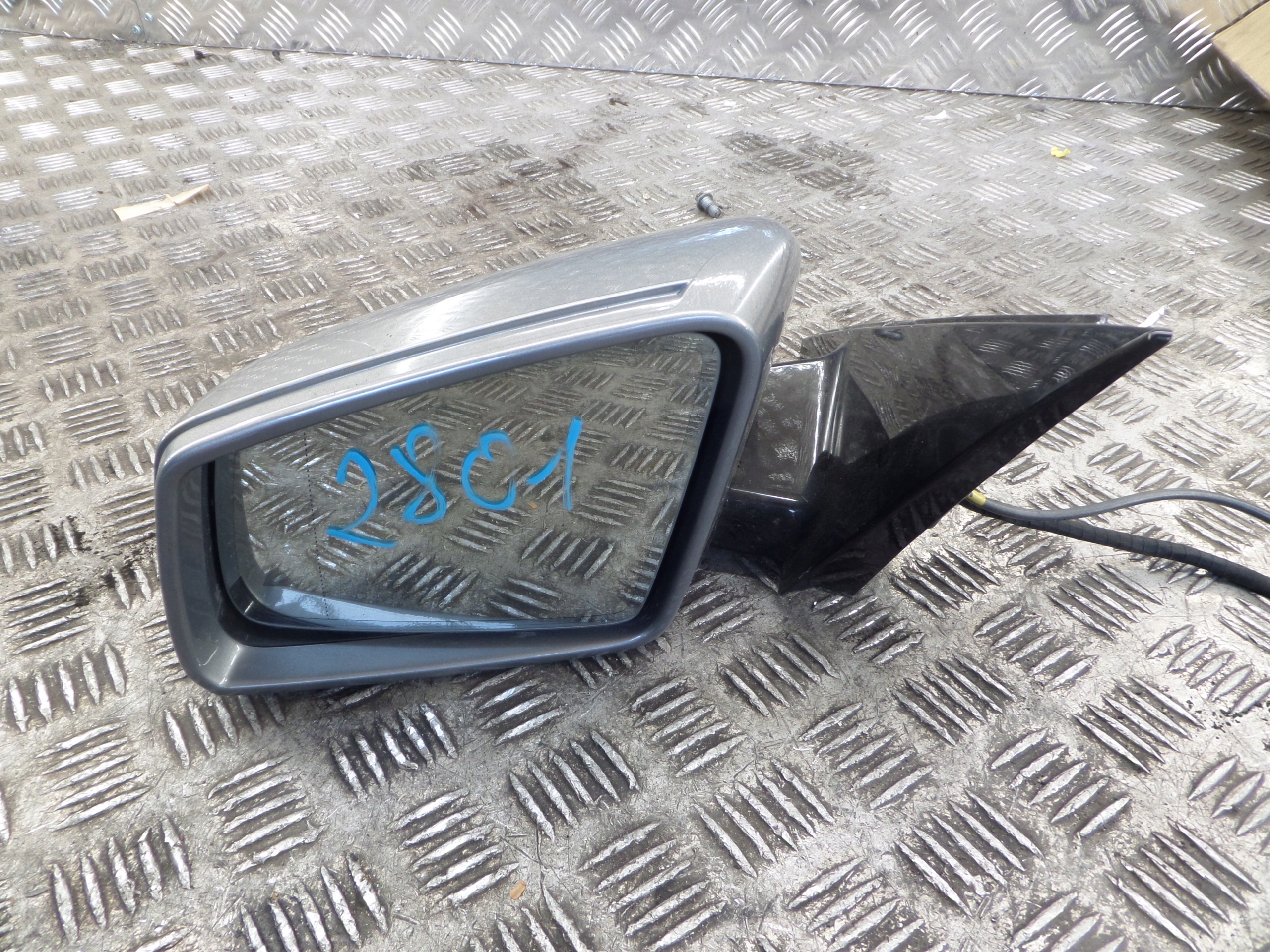 Mercedes-Benz E W212 A3159411 front left mirror