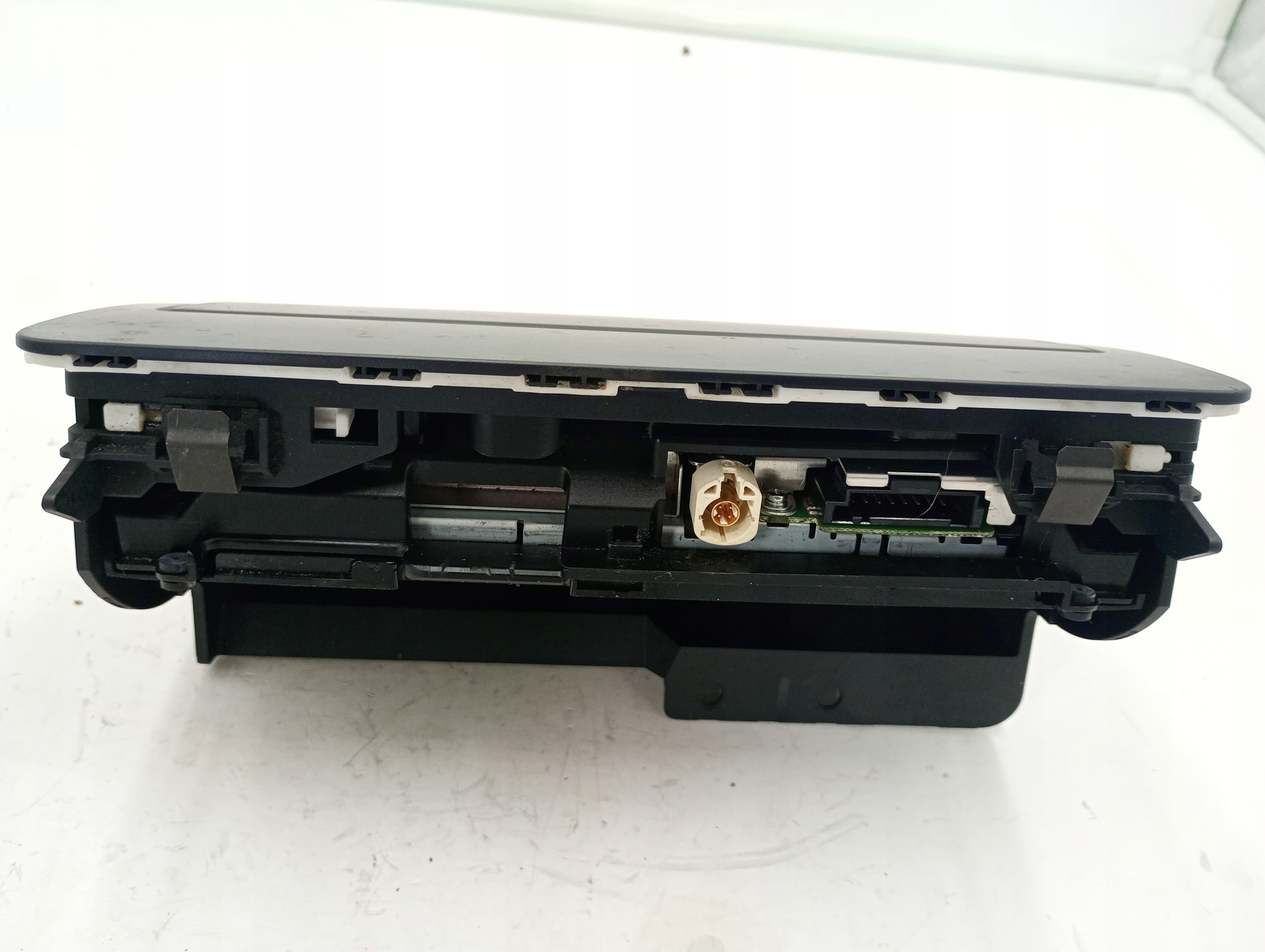 дисплей экран навигации Audi Q3 8U857273A