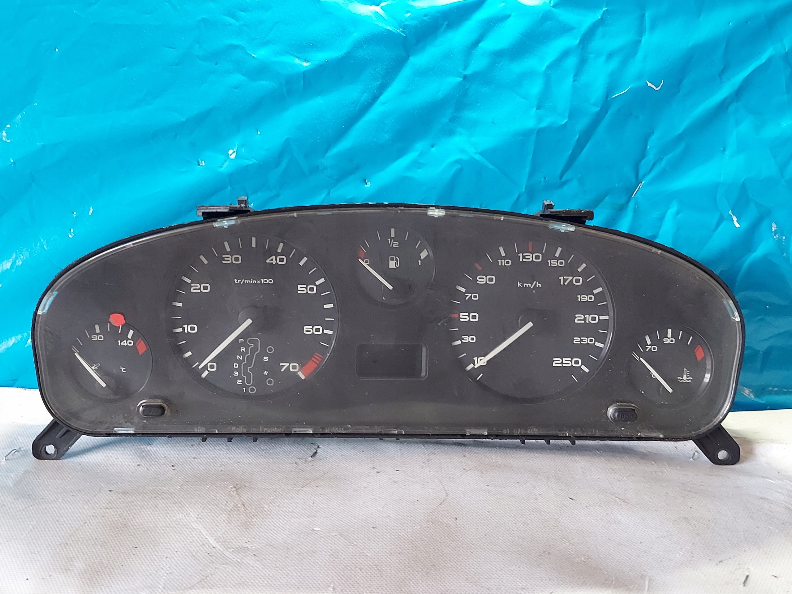 dials clock PEUGEOT 406 3.0 V6 9630373180
