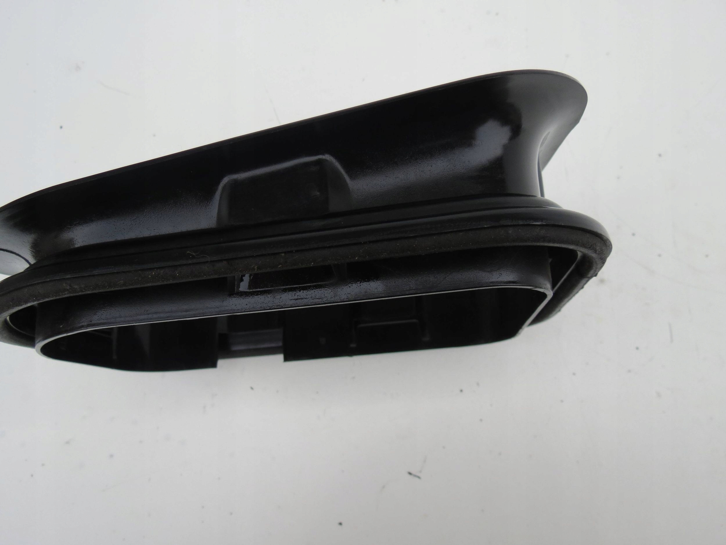 intake air KRATKI VOLVO XC90 30643490