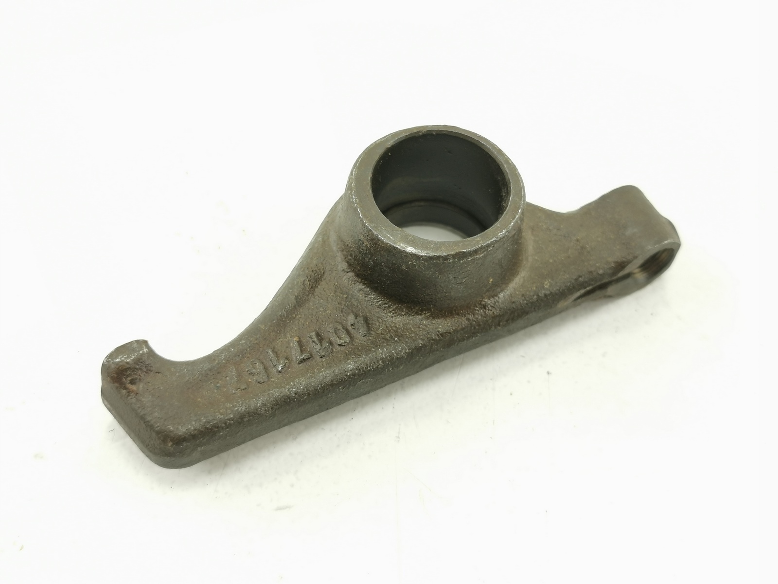 DZWIGIENKI valve 4SZT IVECO / 4017167