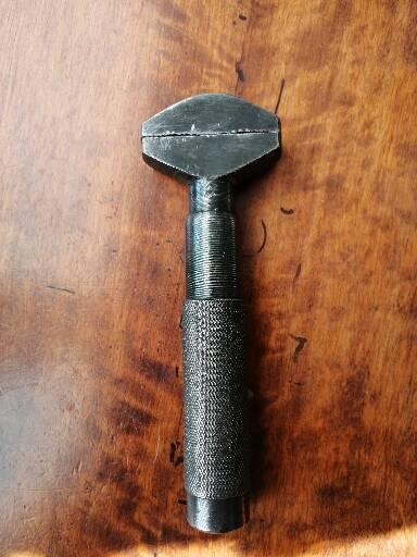 MAŁY KLUCZ FRANCUZ Z PRL-U