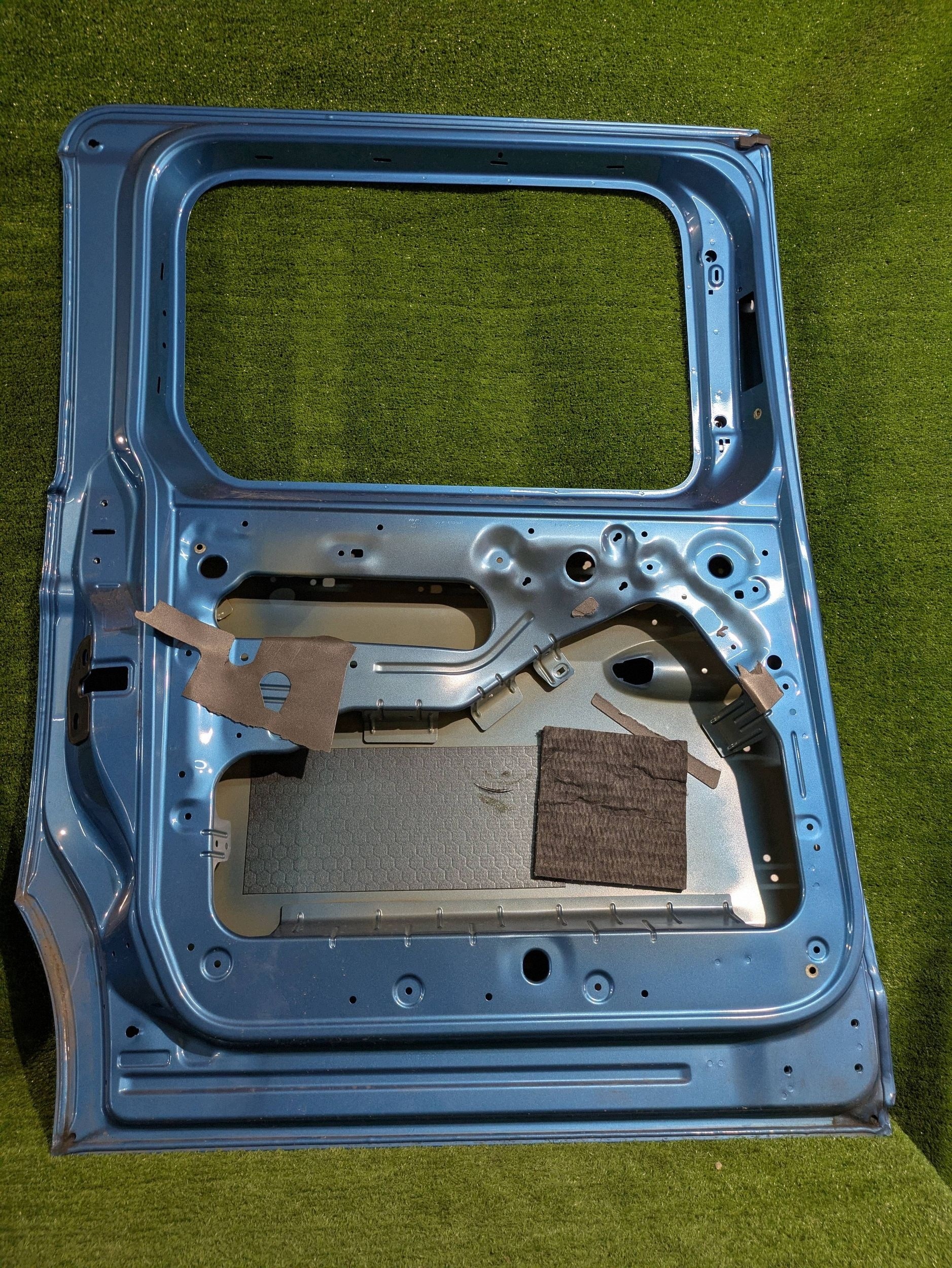 door sliding left VOLKSWAGEN CADDY 2K7 20- NR.D4870