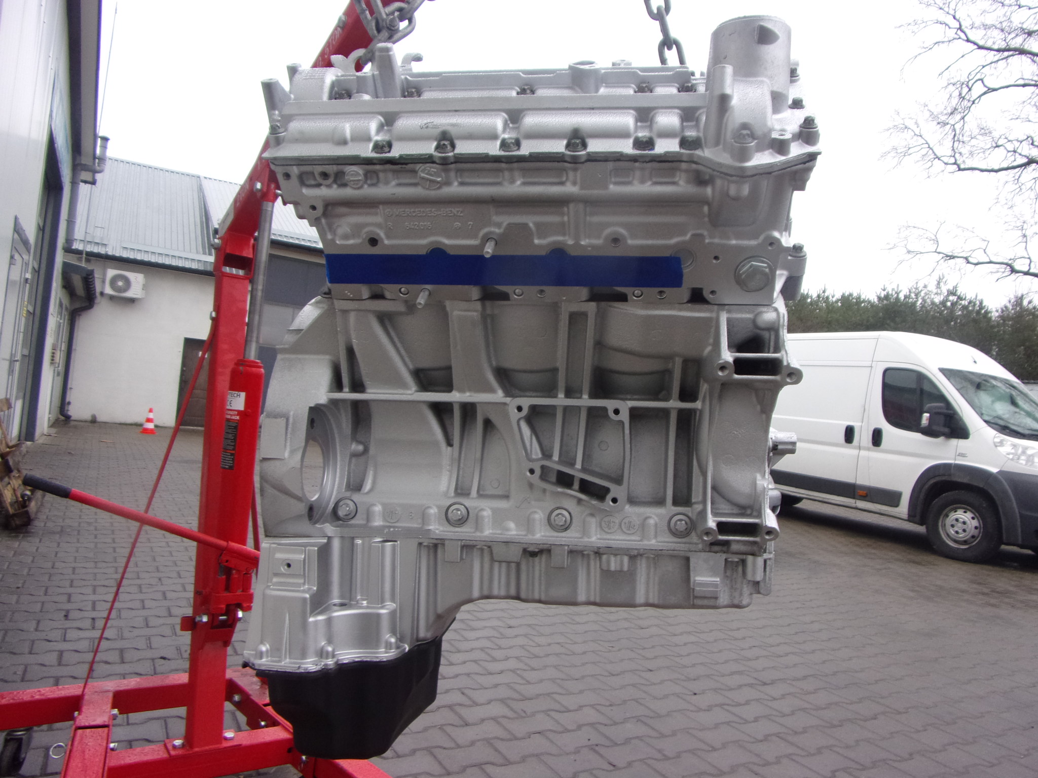 Двигатель 642896 SPRINTER 906 518 CDI 135 кв для