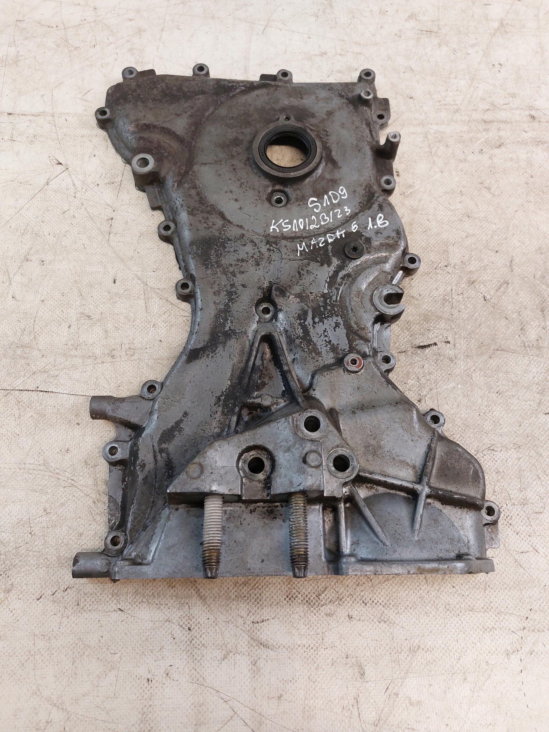 couvercle carter distribution MAZDA 6 GG 1.8