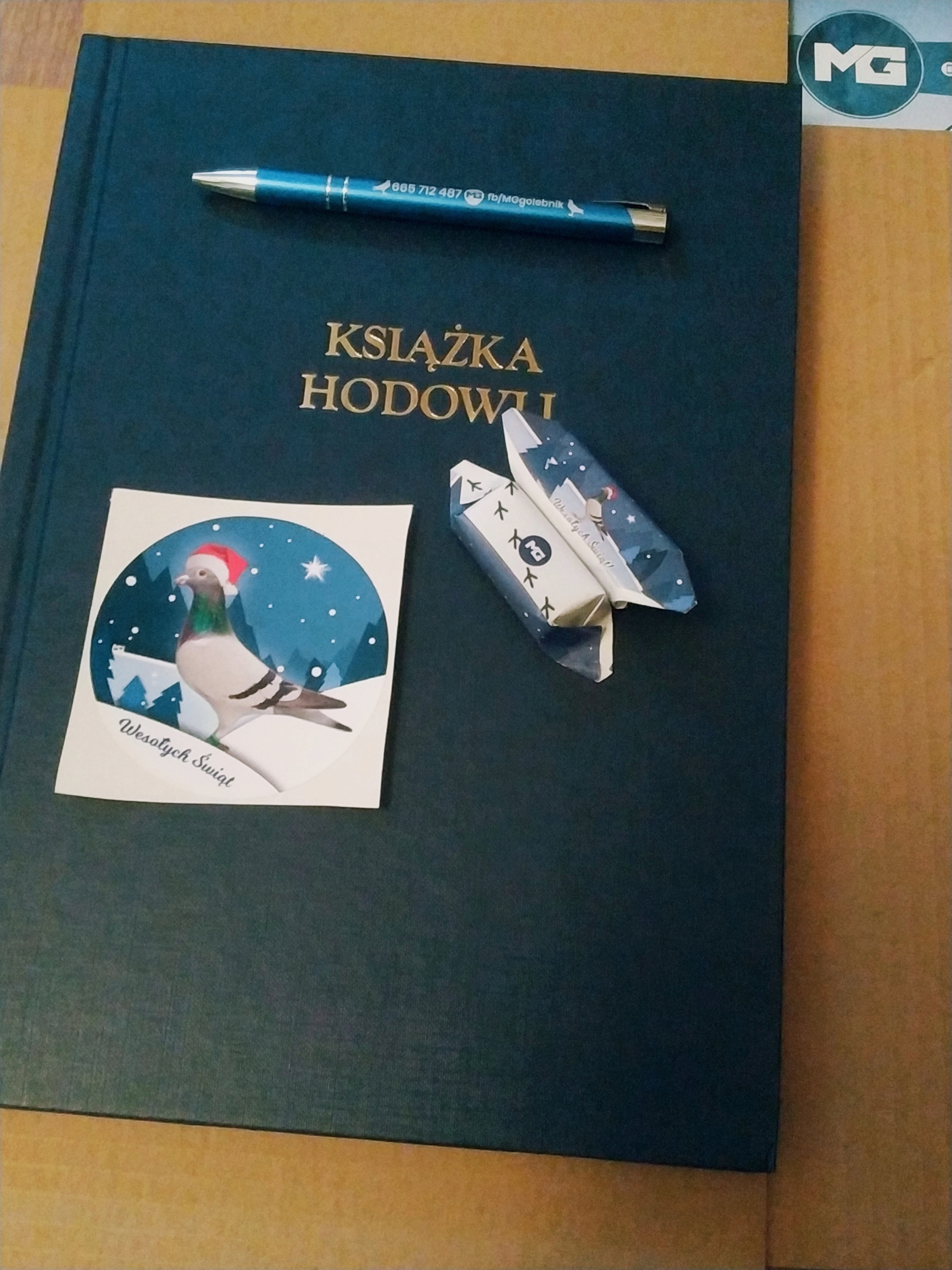 Książka hodowli, notatnik hodowcy gołębi, planer,