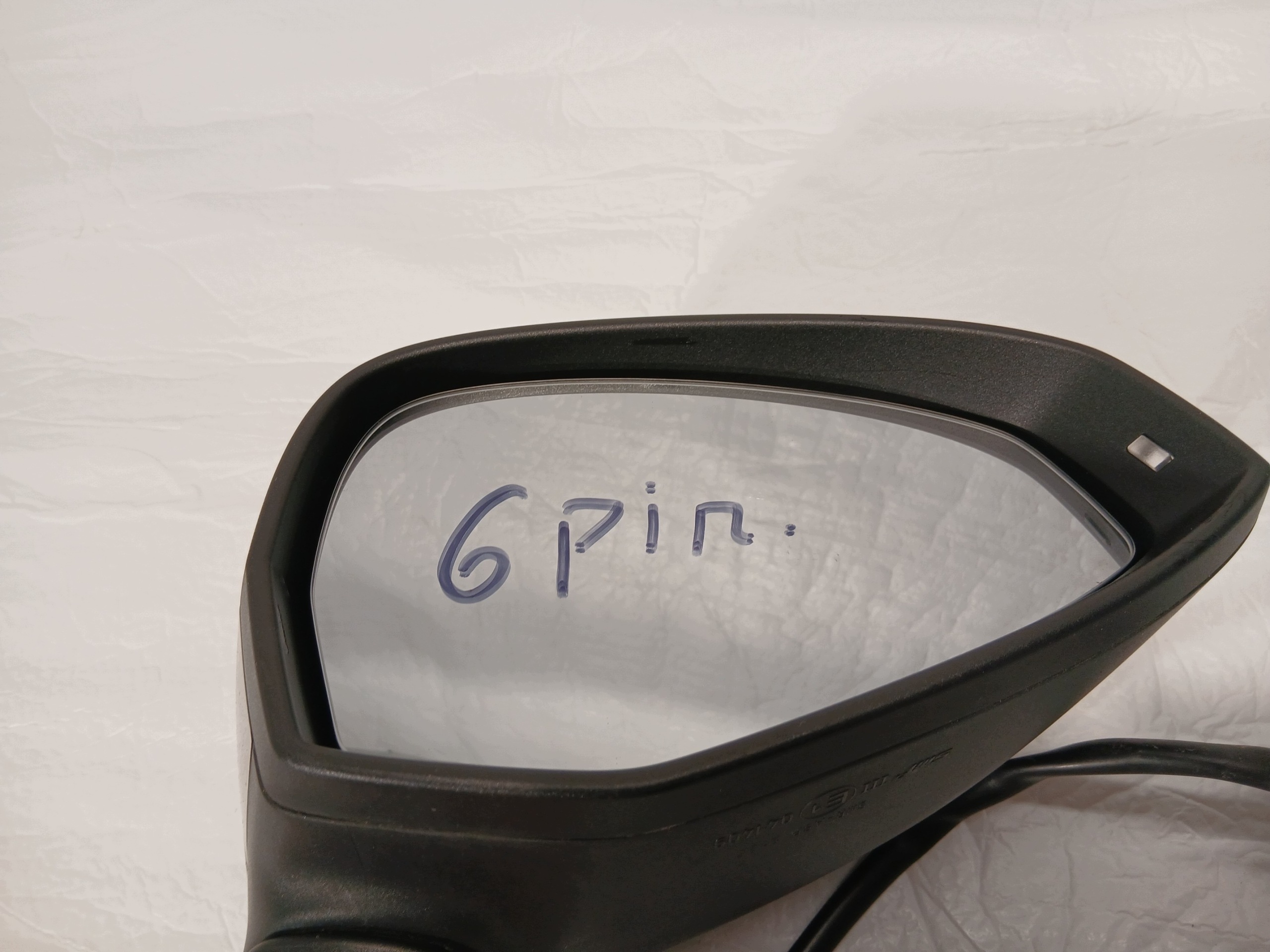 AUDI A4 B9 LIFT mirror exterior right 6 PIN LY9T