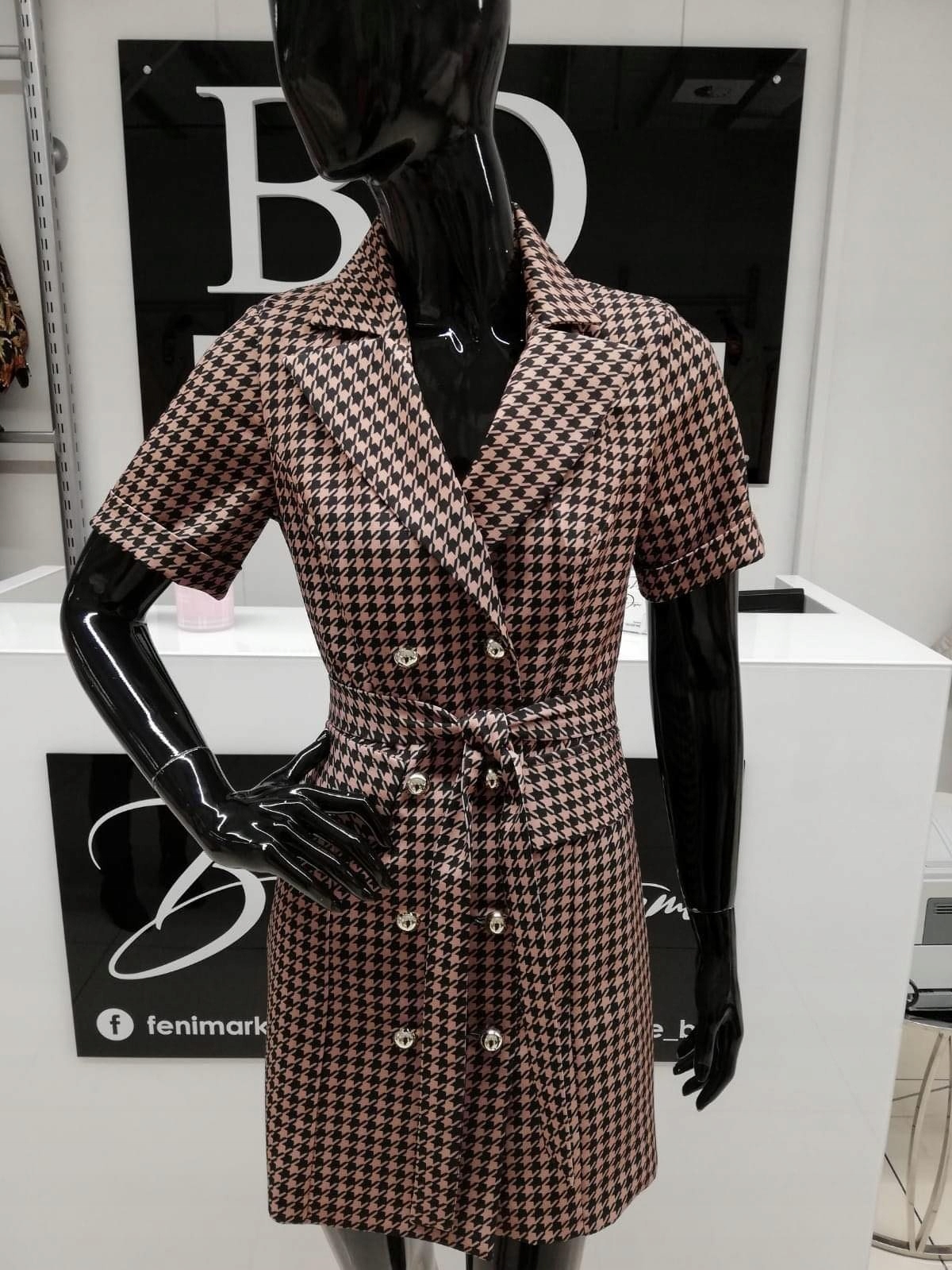 Šaty saková černá Bella Dame velikost 38