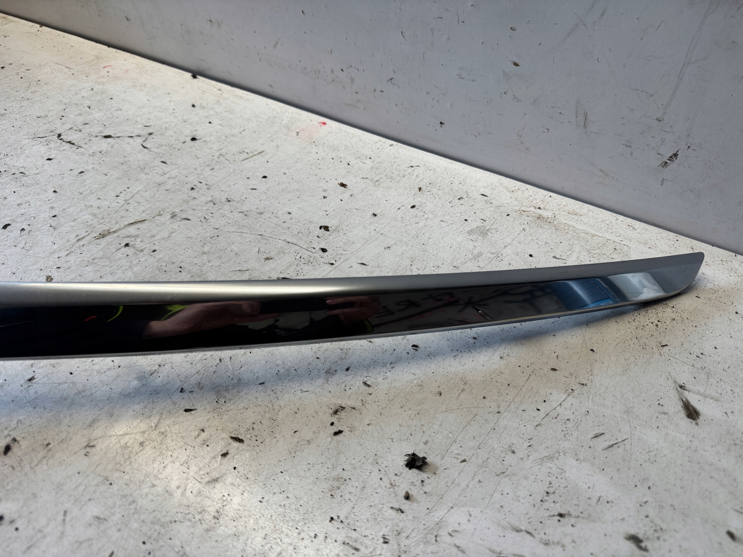 OPEL CASCADA CABRIO moulding bonnet rear part cap CHROM original