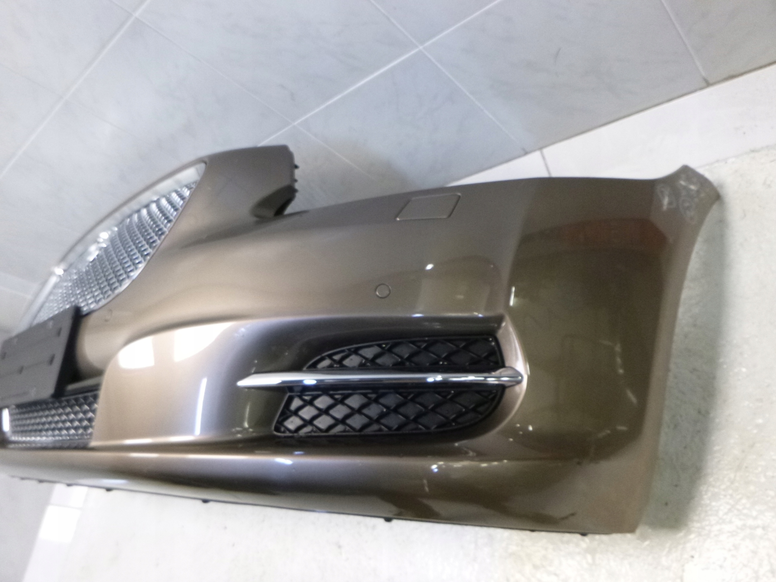 JAGUAR XJ X351 FRONTSTOSSSTANGE VORNE 4 PDC