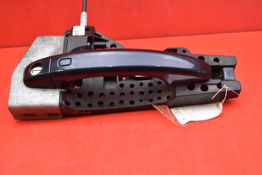 handle left front front LZ5A 8T01837885 AUDI A5 8T 07-11